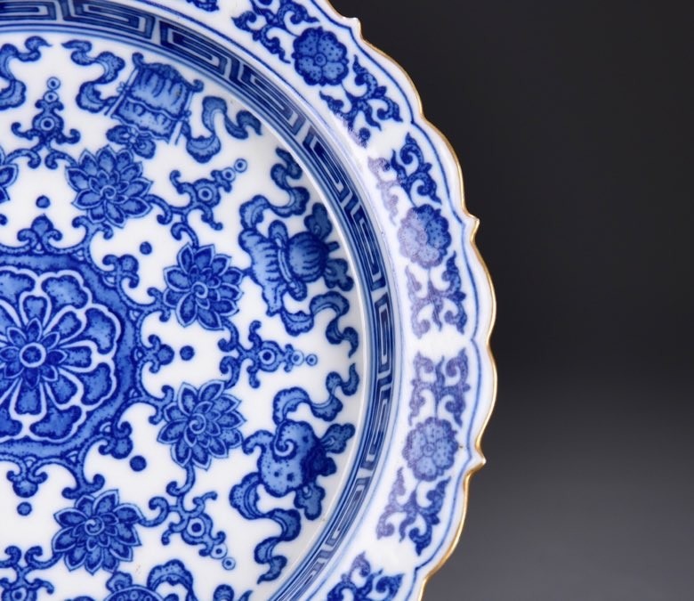 7'' YongZheng Marked Blue white Porcelain 8 Auspicious Symbol Tray Dish Plate