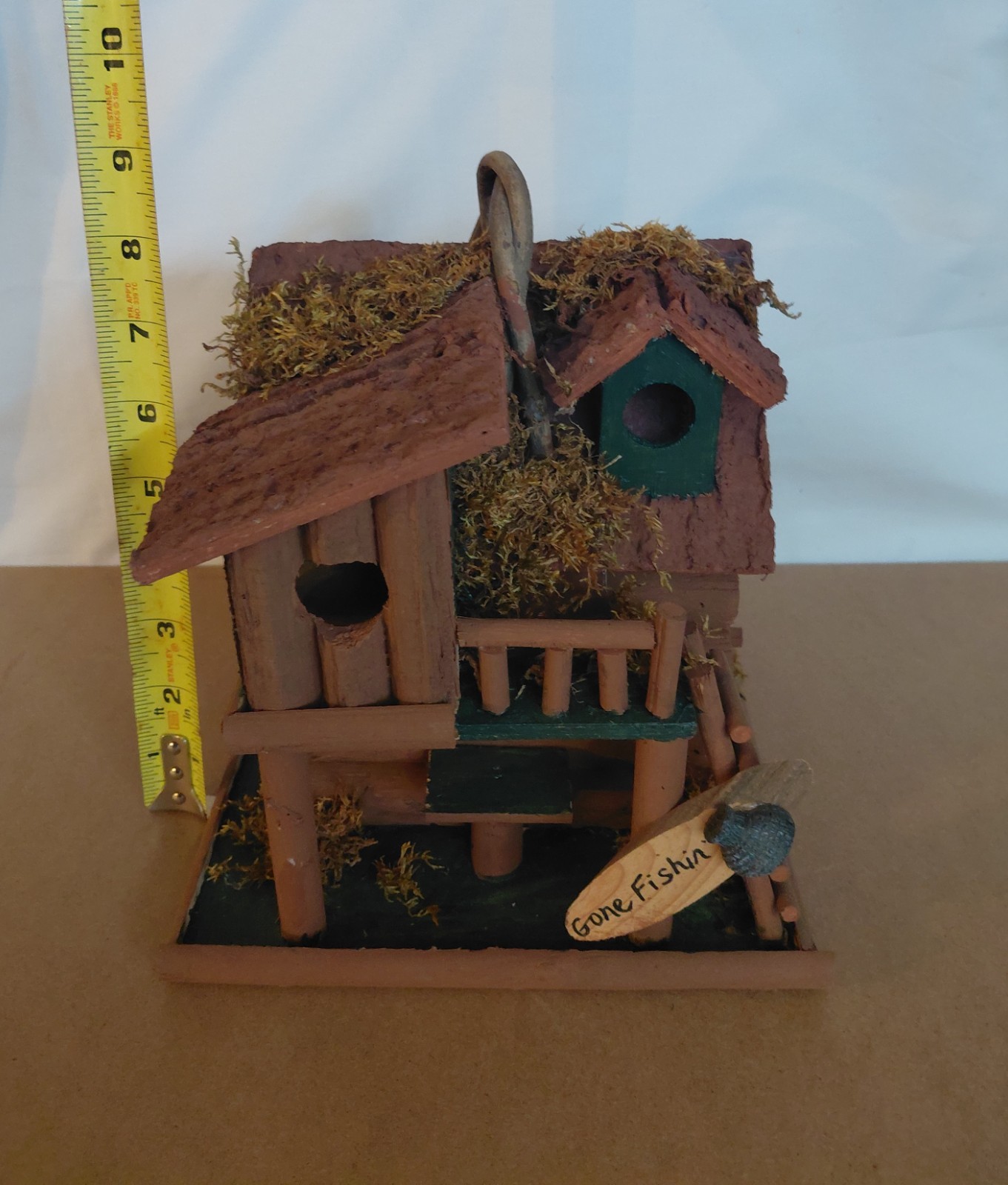 Rustic Gone Fishing Log Cabin Birdhouse Cottage Wood Bark Moss Accents Unused