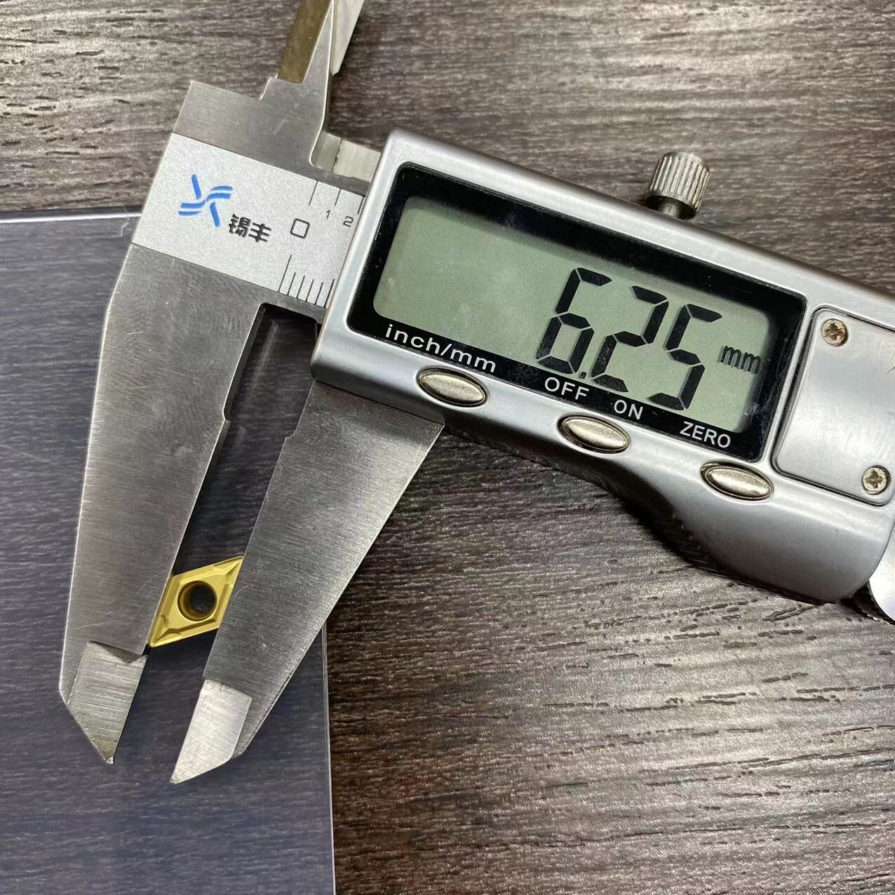 50pcs DCMT070204 735 DCMT21.51 Carbide Insert For Lathe Cutter Tool for steel