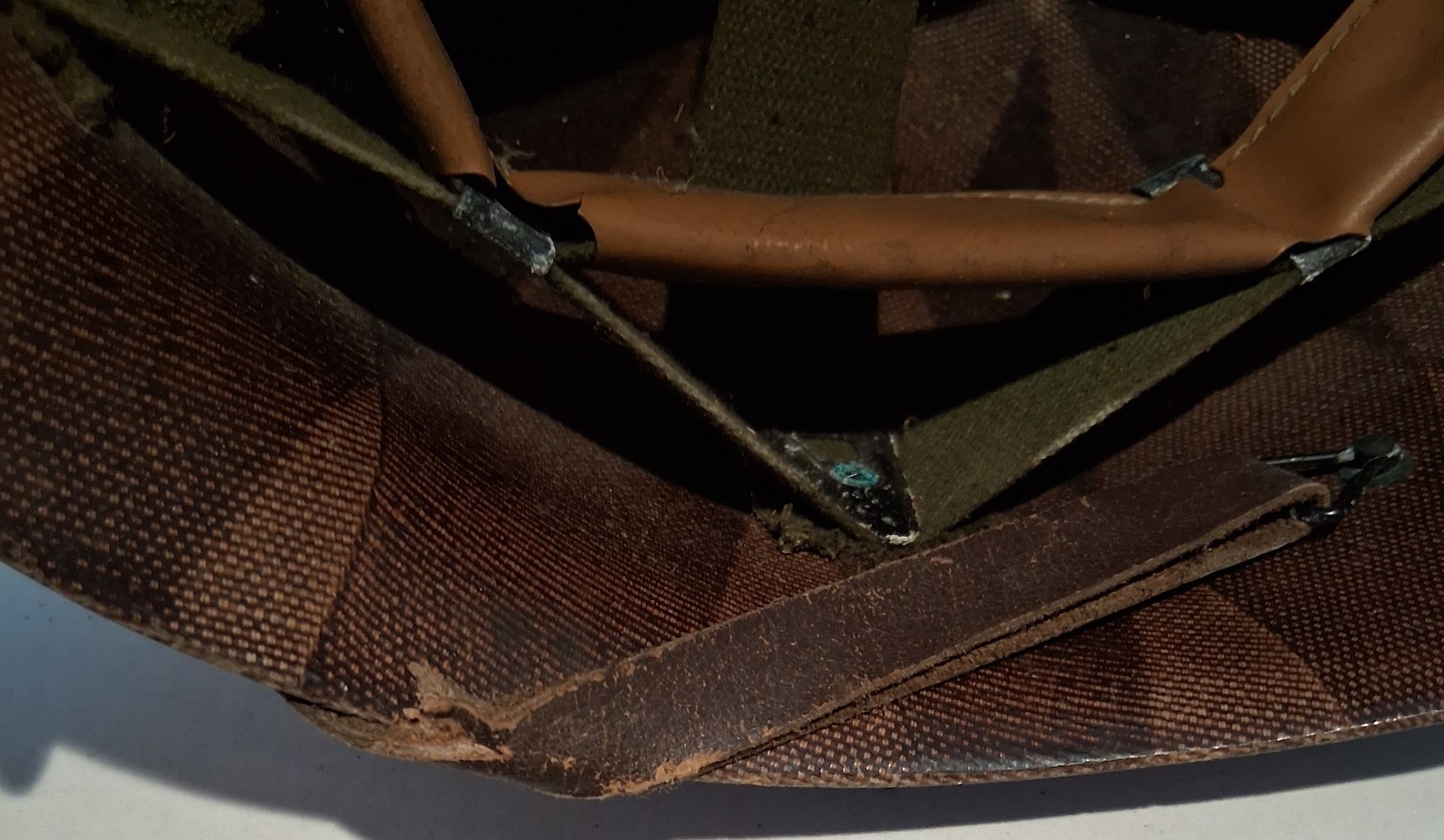 US Army M-1 Combat Helmet Liner Brown Military 1950s Korean War Era Vintage Old