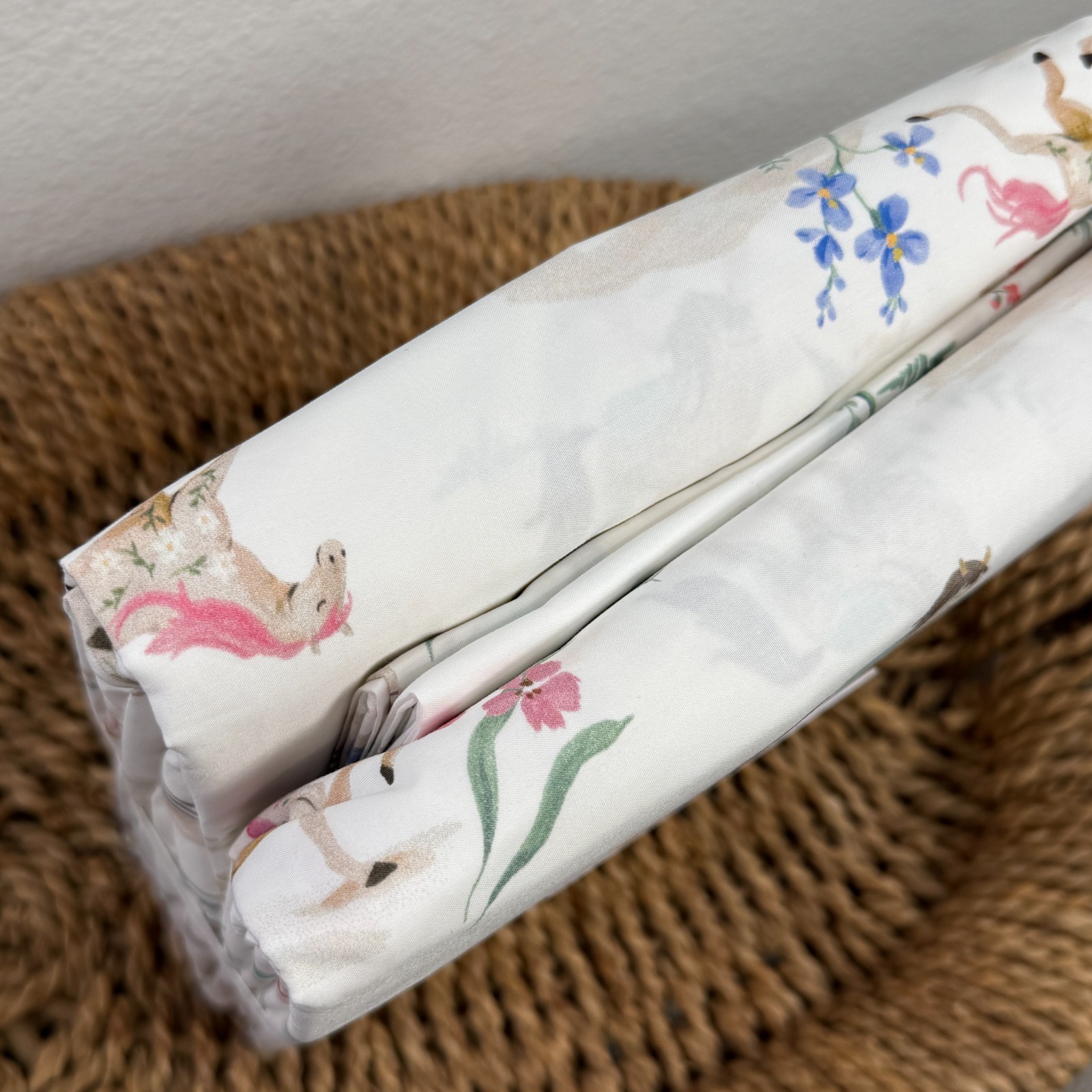 POTTERY BARN KIDS FLORAL HORSE ORGANIC COTTON SHEET SET, QUEEN ~ MULTI