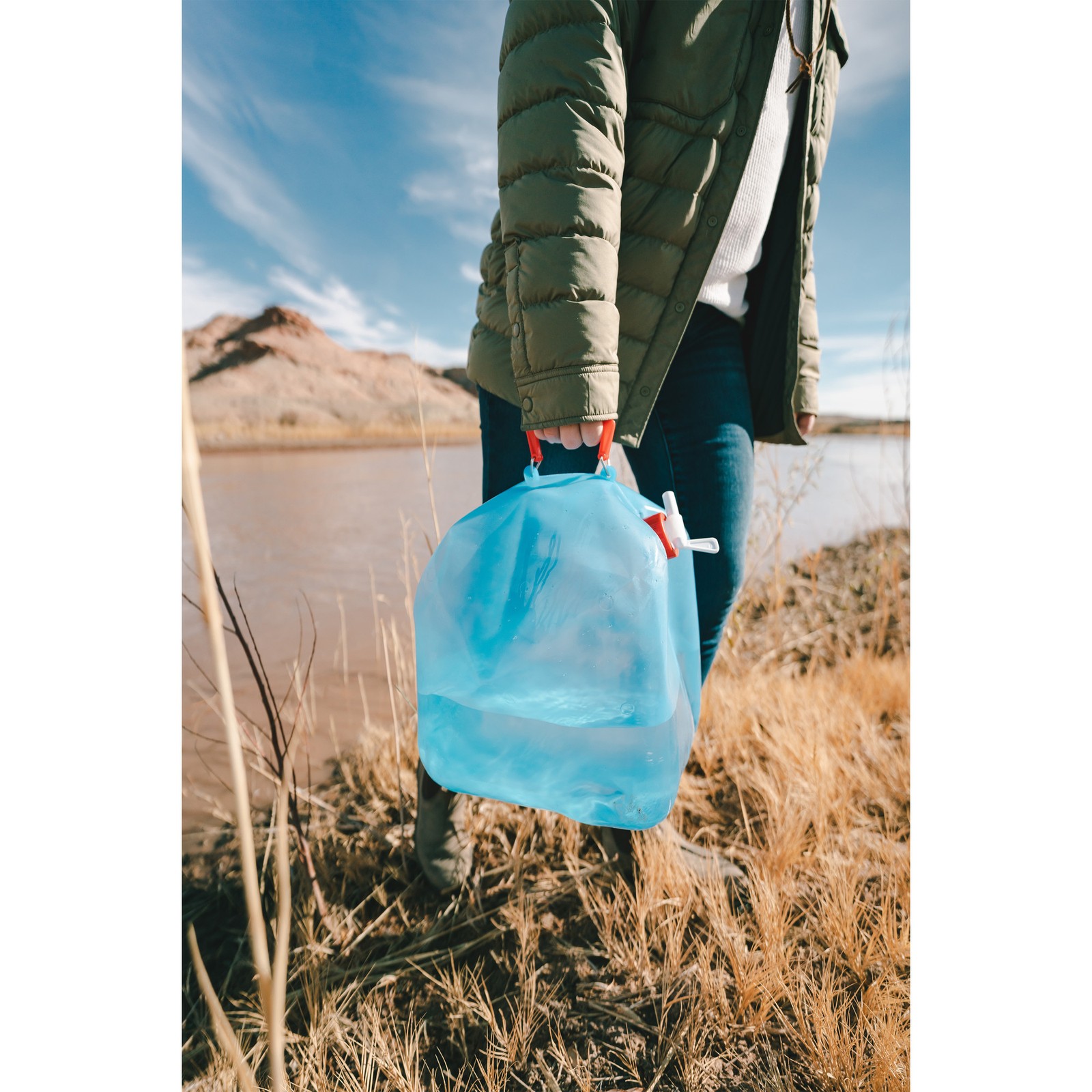 Stansport 5 Gallon Dispensing Water Carrier