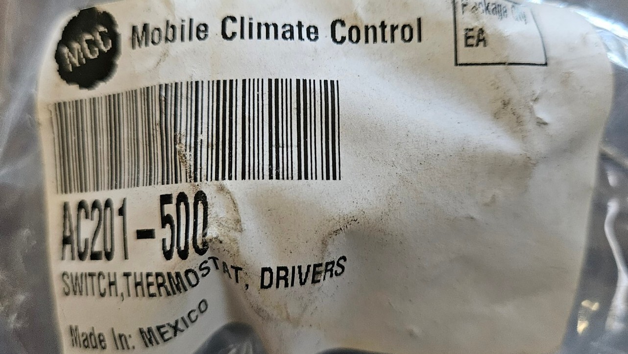 MCC Temperature Control Switch AC201-500 ( DN4151 DS602 B4)