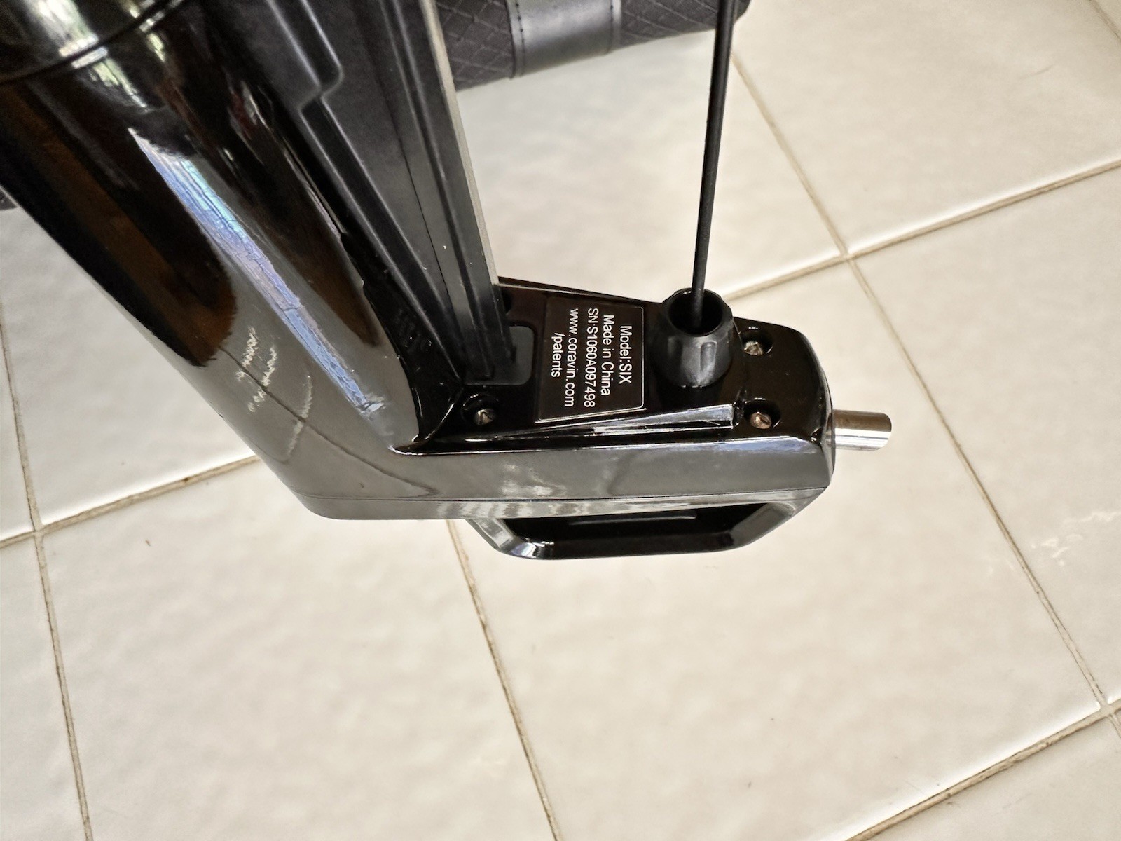 Coravin Six Wine Preservation System with Handle & Carrying Case, Black/Silver