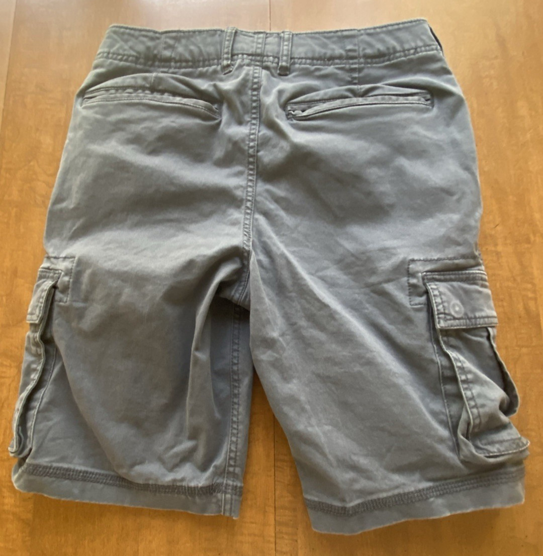 Gap Kids Size 14 Husky Blue Cargo Shorts & 14/16 Print Button Down Shirt Light