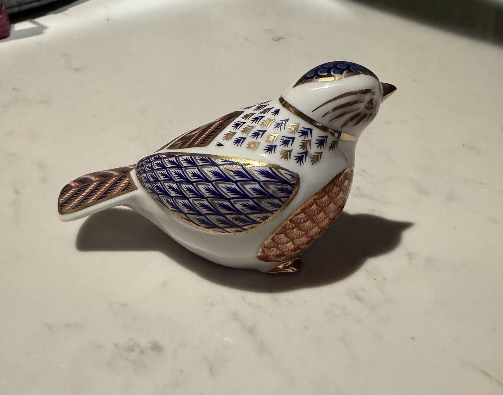 Vintage Japanese Porcelain Bird Figurine Chickadee Imari Decorative Paperweight