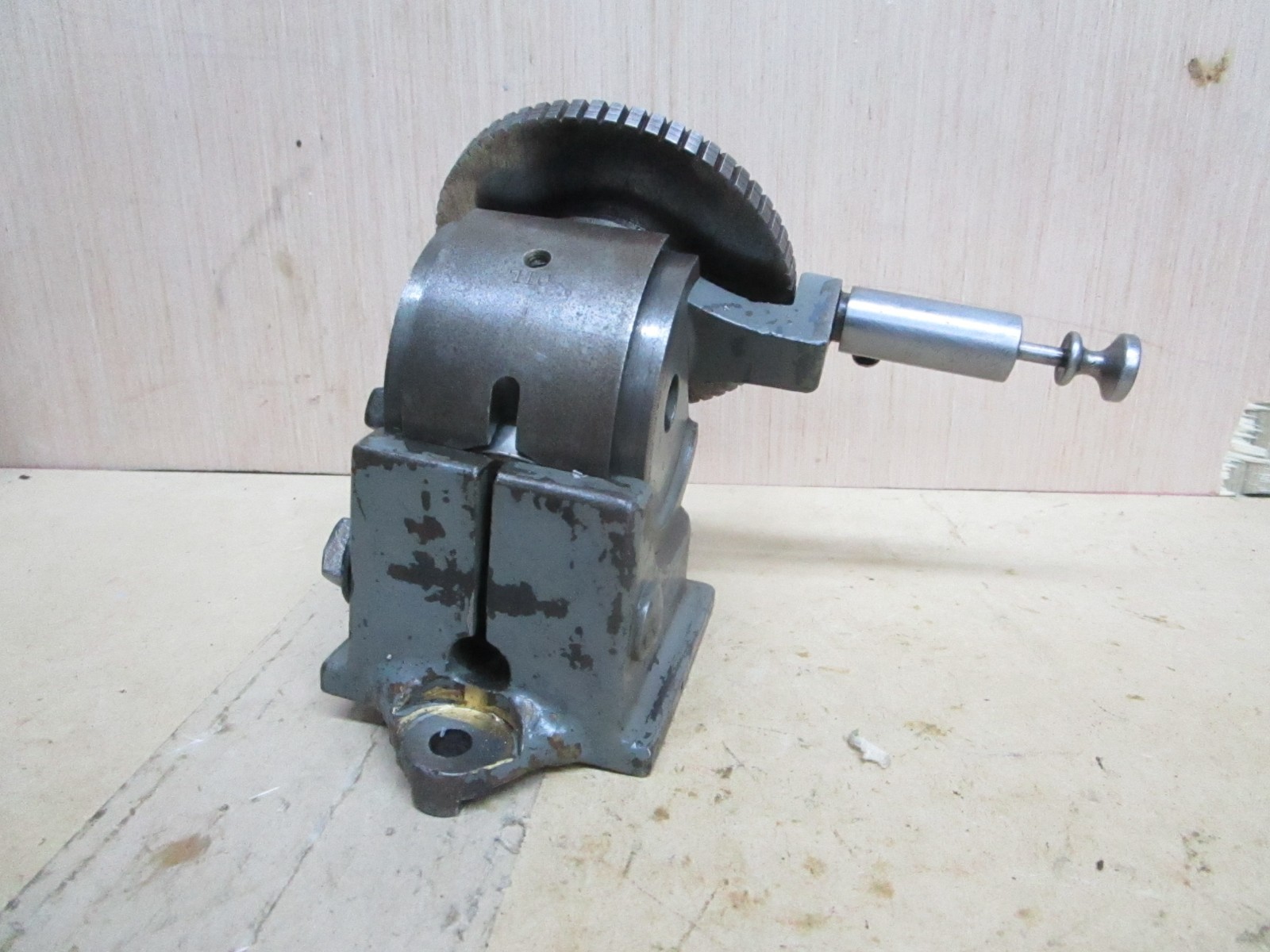 Vintage Dividing Head Lathe Machinist Tool Attachment Unknown Brand Hardinge ?