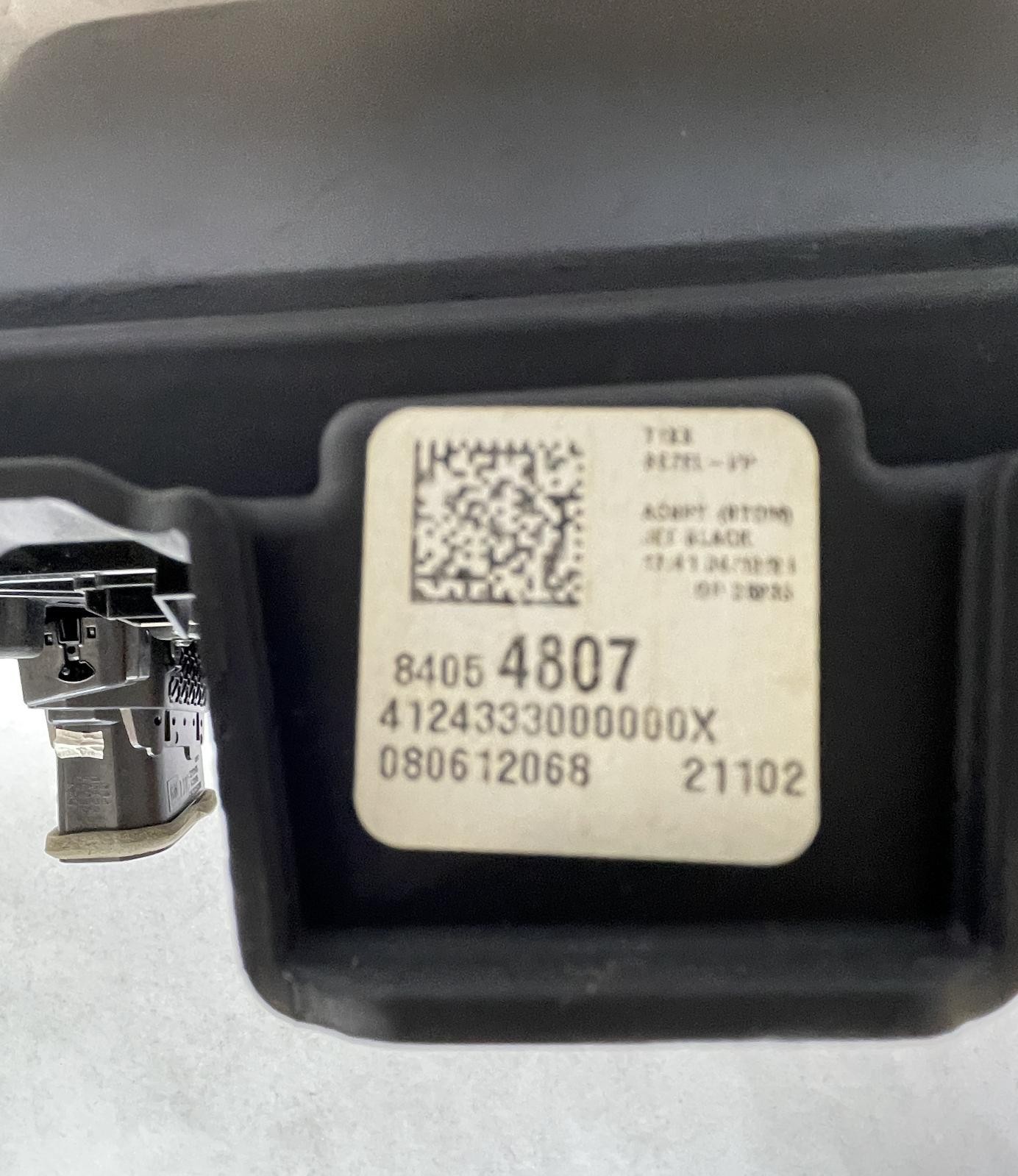 2021 CHEVY SILVERADO 2500 RADIO CONTROL PANEL 8" DISPLAY 84799539 HEAT/AC DASH