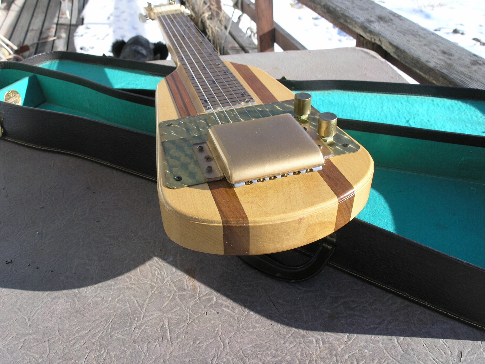 c.1950 ALAMO EMBASSY LAP STEEL GUITAR & Original HARD CASE