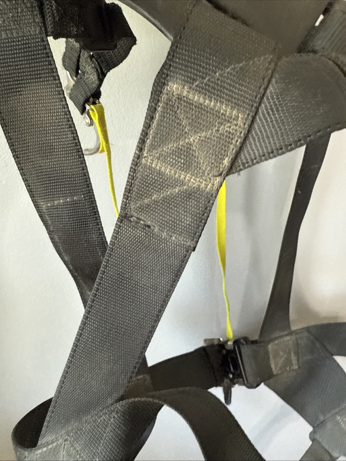 Hutchens Racing Hybrid Pro Head Restraint M Medium Quick Release Tether SFI 38.1