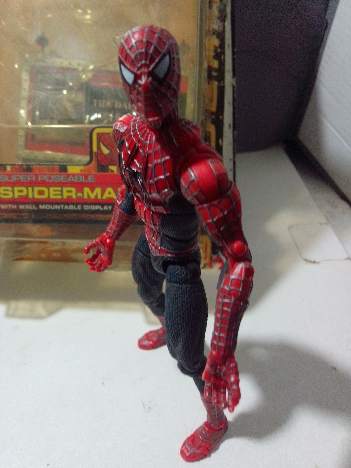 MARVEL Toybiz Spider-Man Movie Super Poseable Spiderman w/ Wall Base - OPEN Pckg