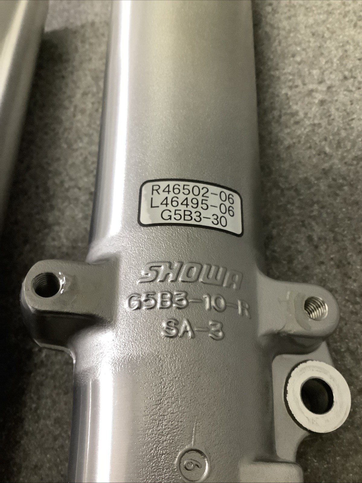 Harley Davidson 46495-06 / 46502-06 09-13 Touring Right Left Fork Slider (M56B)