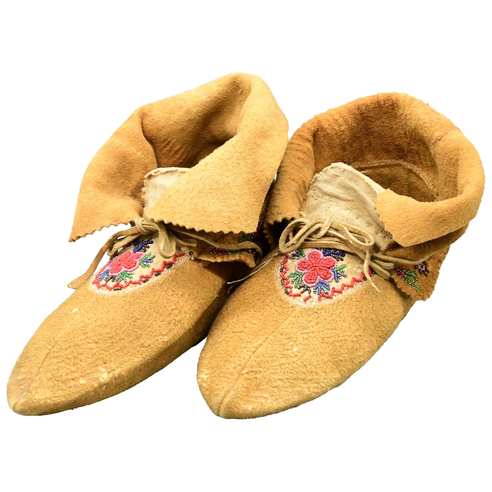 Chippewa Moccasins  Part Sinew Sewn Smoked Moosehide 1880s-1910