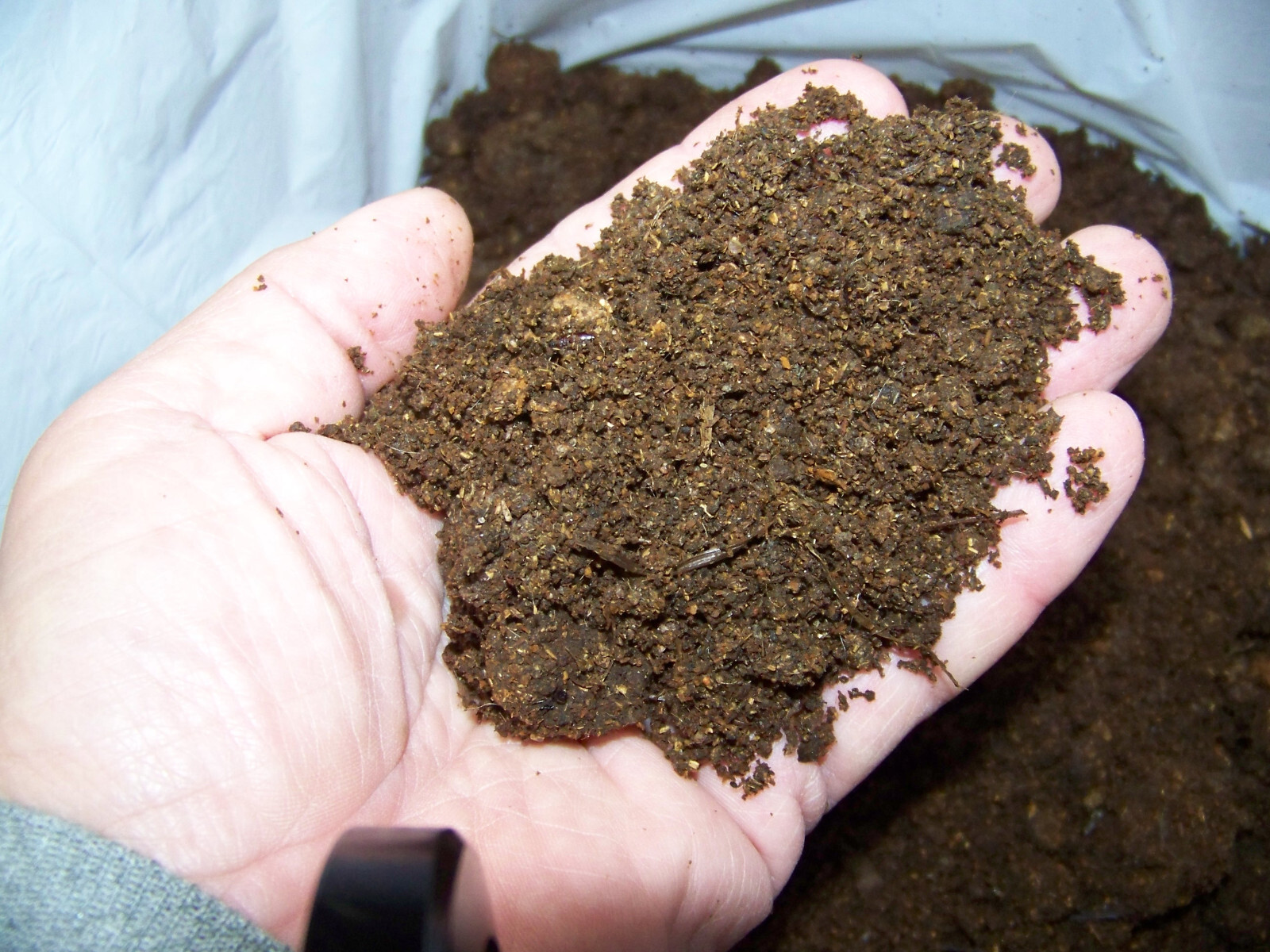 20 LBS Rabbit Manure Poop Organic Garden Plant Fertilizer