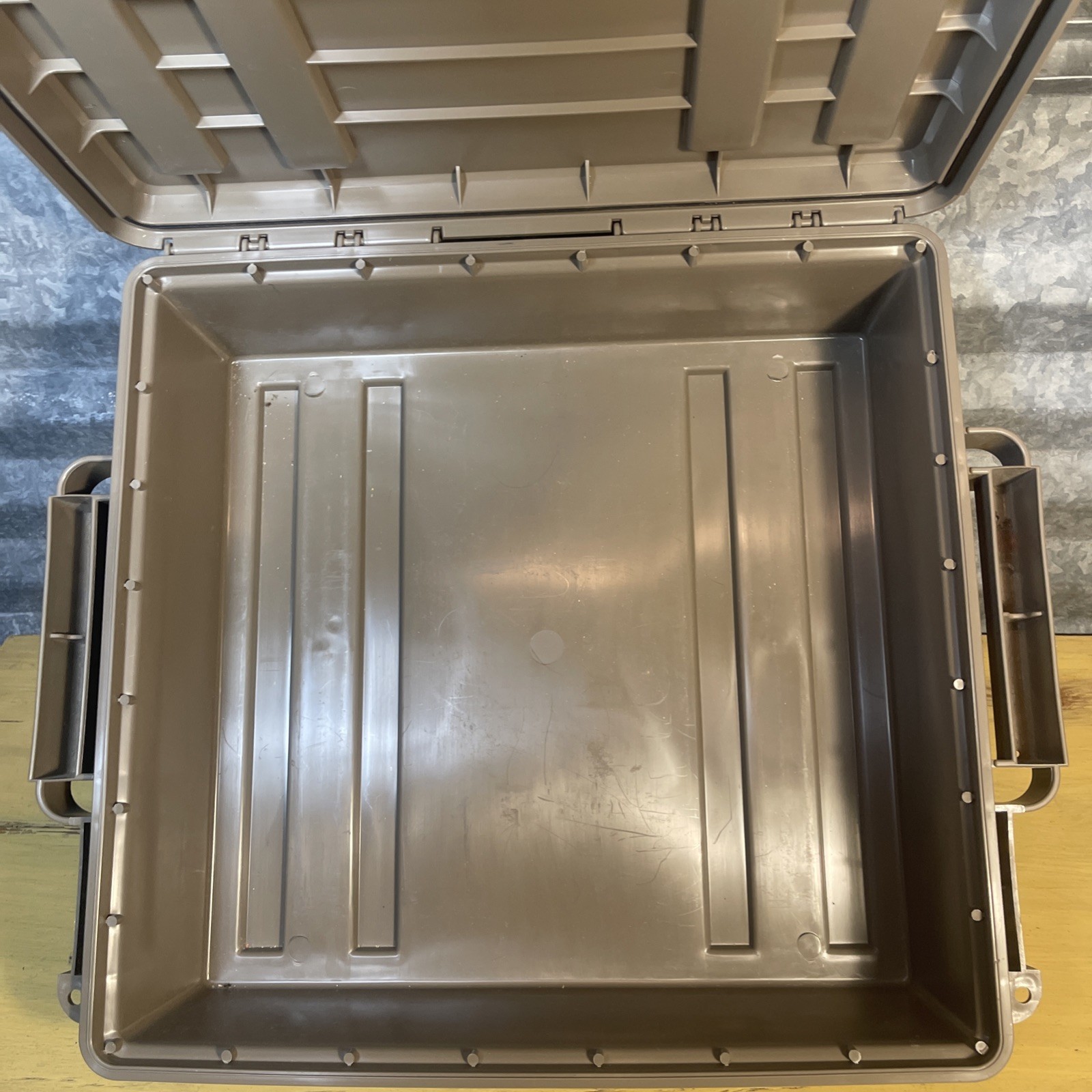 MTM ACR5-72 ACR5 Ammo Crate Utility Box, Brown, Medium