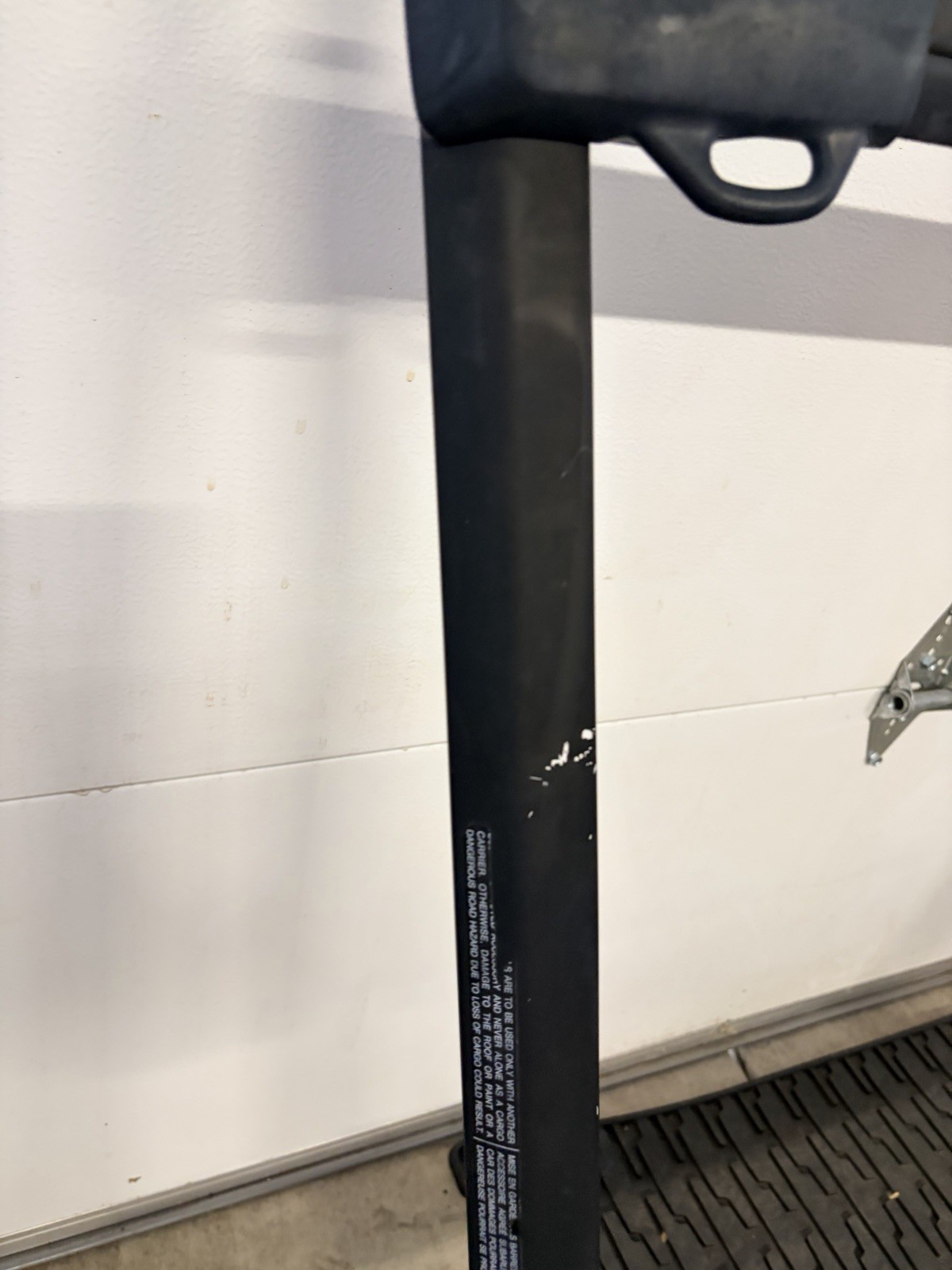 02-07 Subaru Impreza Wagon Left & Right Complete Rack