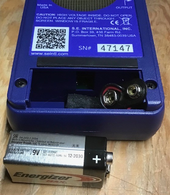 S. E. International Radiation Alert Inspector With Case Battery Bundle