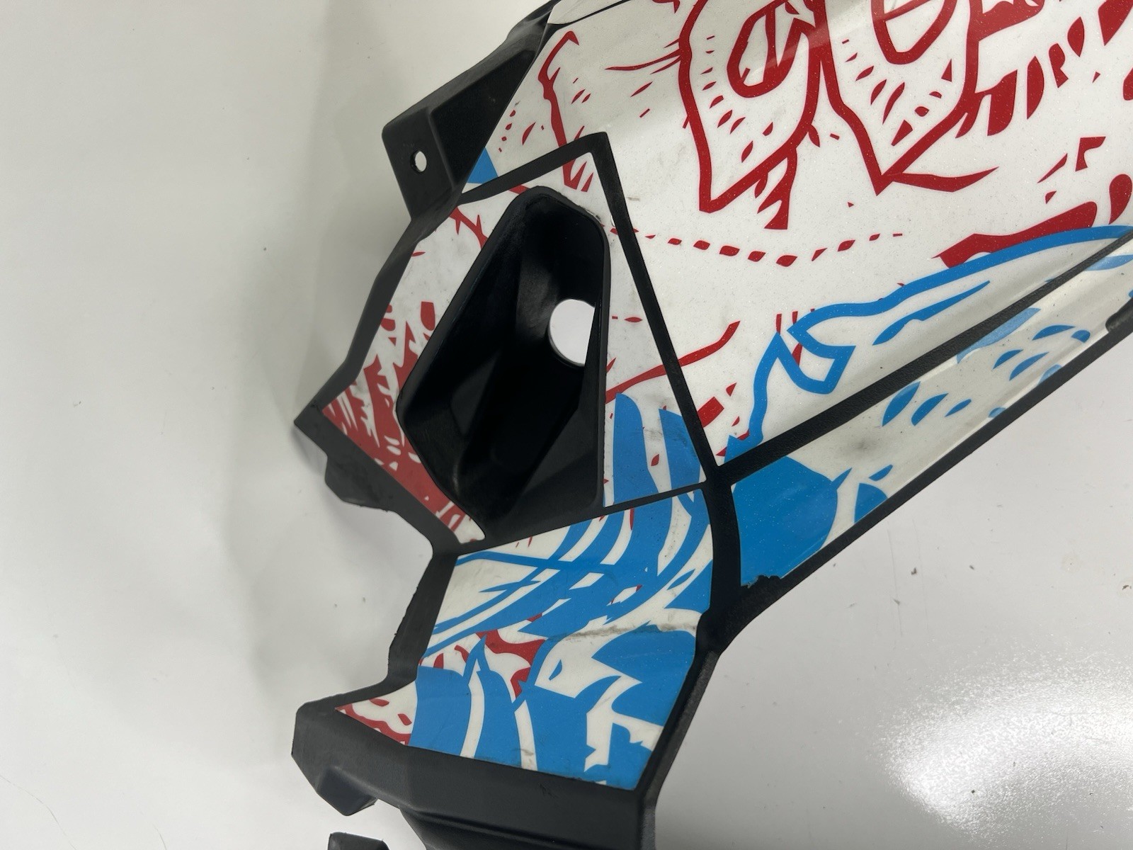 2017 POLARIS AXYS RMK 800 Black Console Plastic Cover Gas Tank 2206200