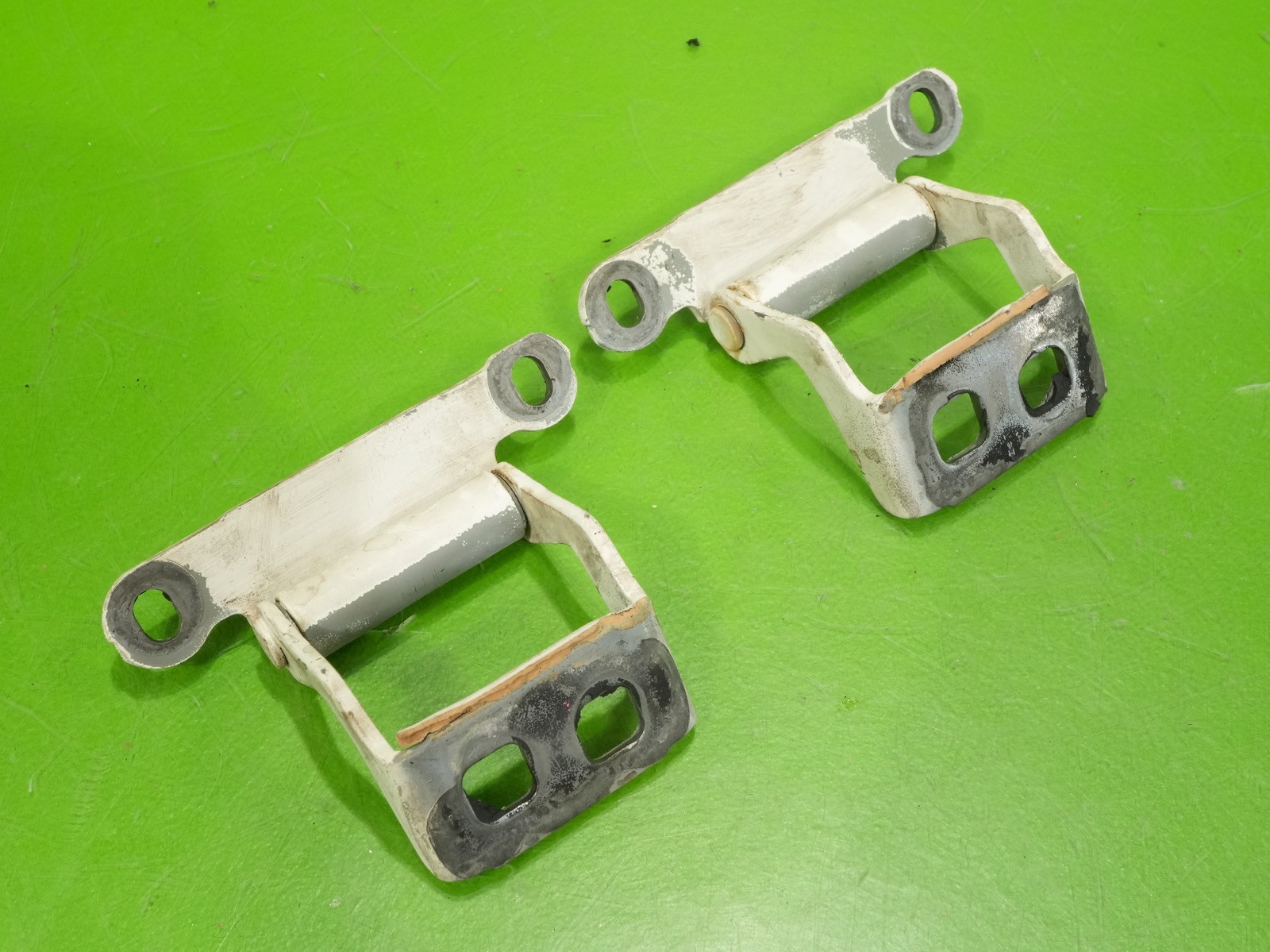 92-95 Civic hatch hatchback OEM rear back tailgate liftgate hinges hangers mount