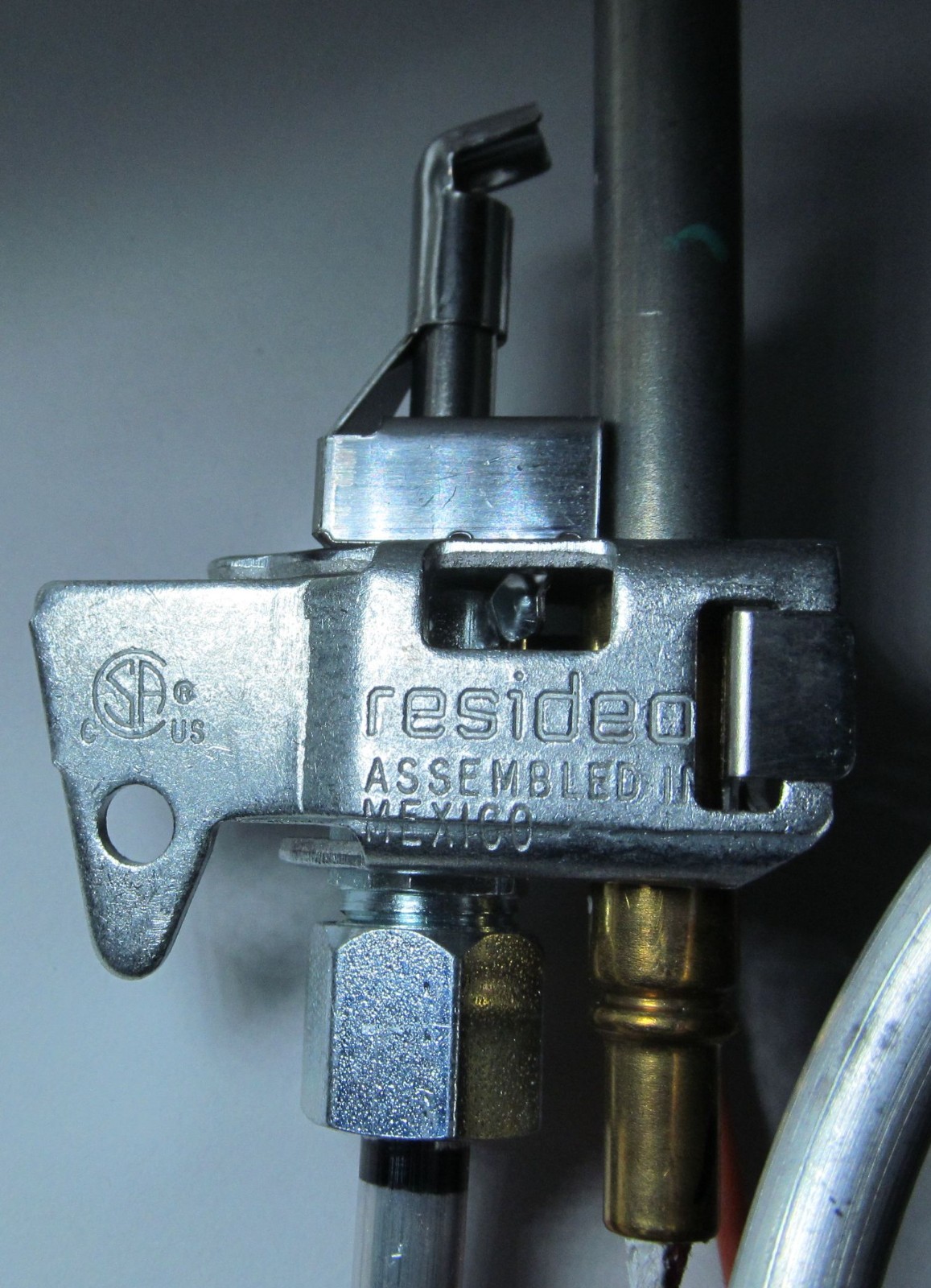 NEW RESIDEO OEM AO SMITH 100078039 WATER HEATER PILOT/ NATURAL GAS THERMOPILE