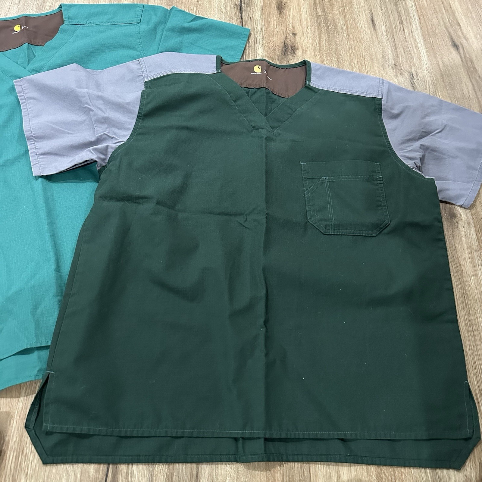CARHARTT Scrub Set & Extra Top Shirt Size Large Utility Green Work Uniform