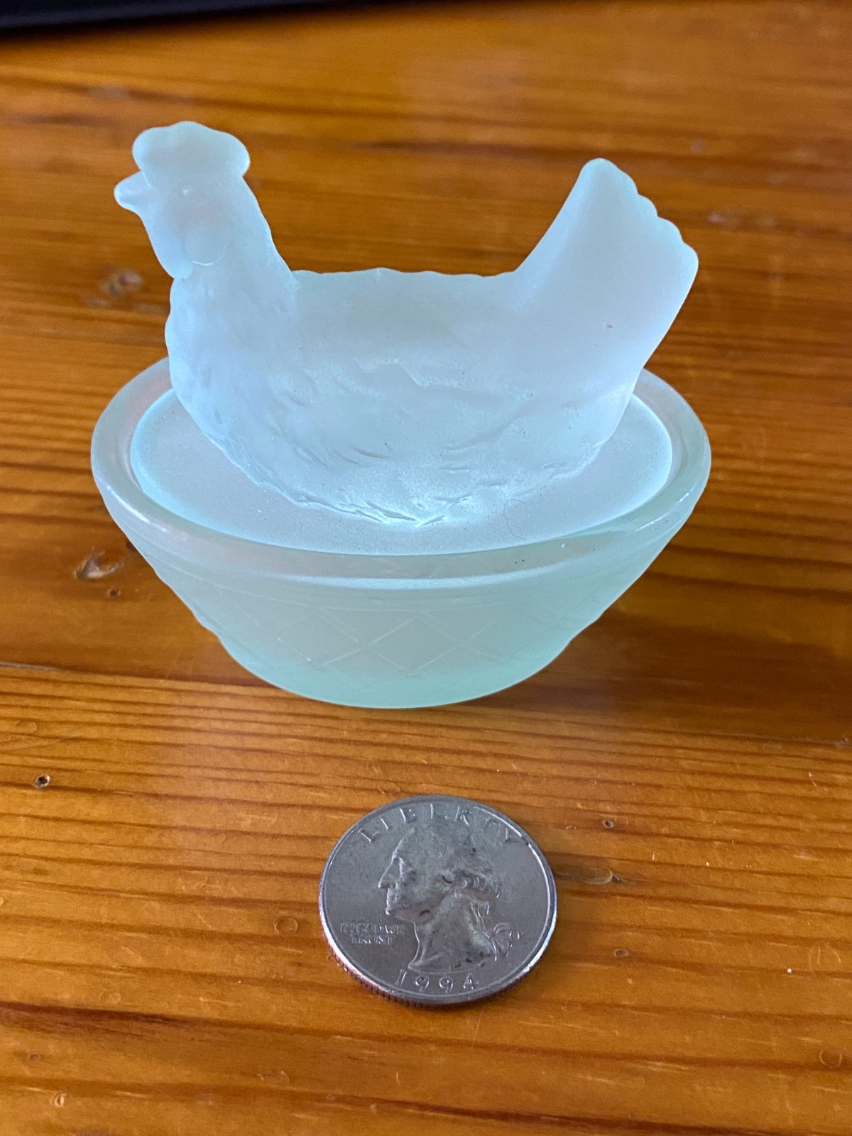 Frosted Pale Green, Glass Mini Hen on Nest 2.5" ~ GLOWS