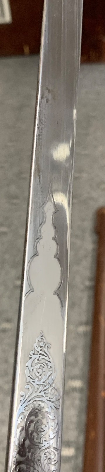 WILKINSON COLDSTREAM GUARDS SWORD & SCABBARD APPOINTMENT QUEEN ELIZABETH II