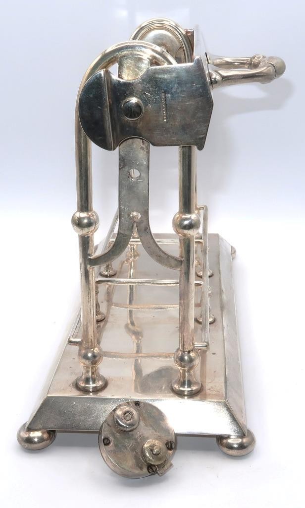 MAPPIN & WEBB Silver Plated Liquor TANTALUS w/ 3 Decanters & Lock, 13" x 12"