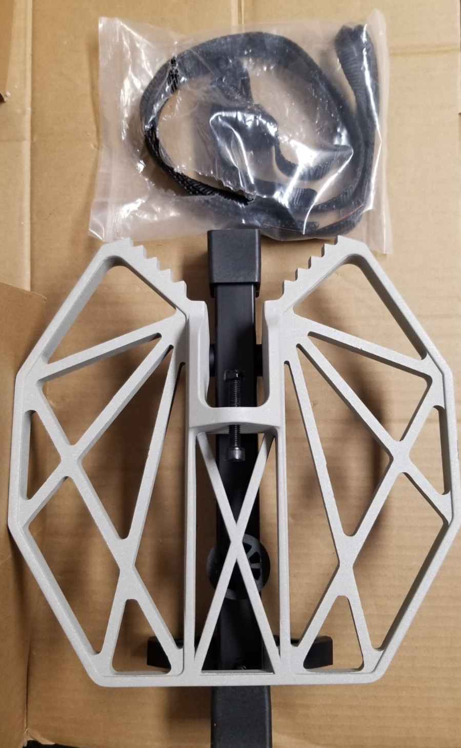 Skiguard Tree Saddle Hunting Platform, Lightweight 12"x12" Tree Saddle Platform,