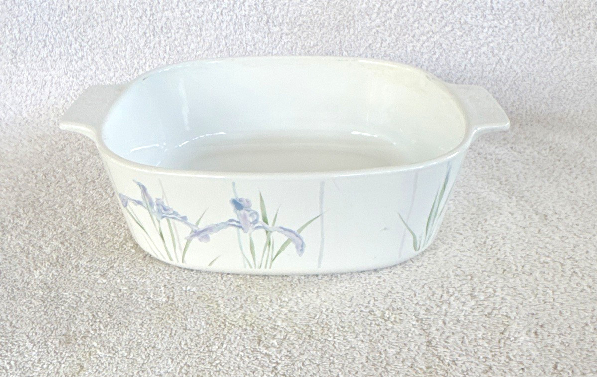Corning Ware Shadow Iris Casserole Dish 2 Liter A-2-B Pyrex 2 Quart No Lid