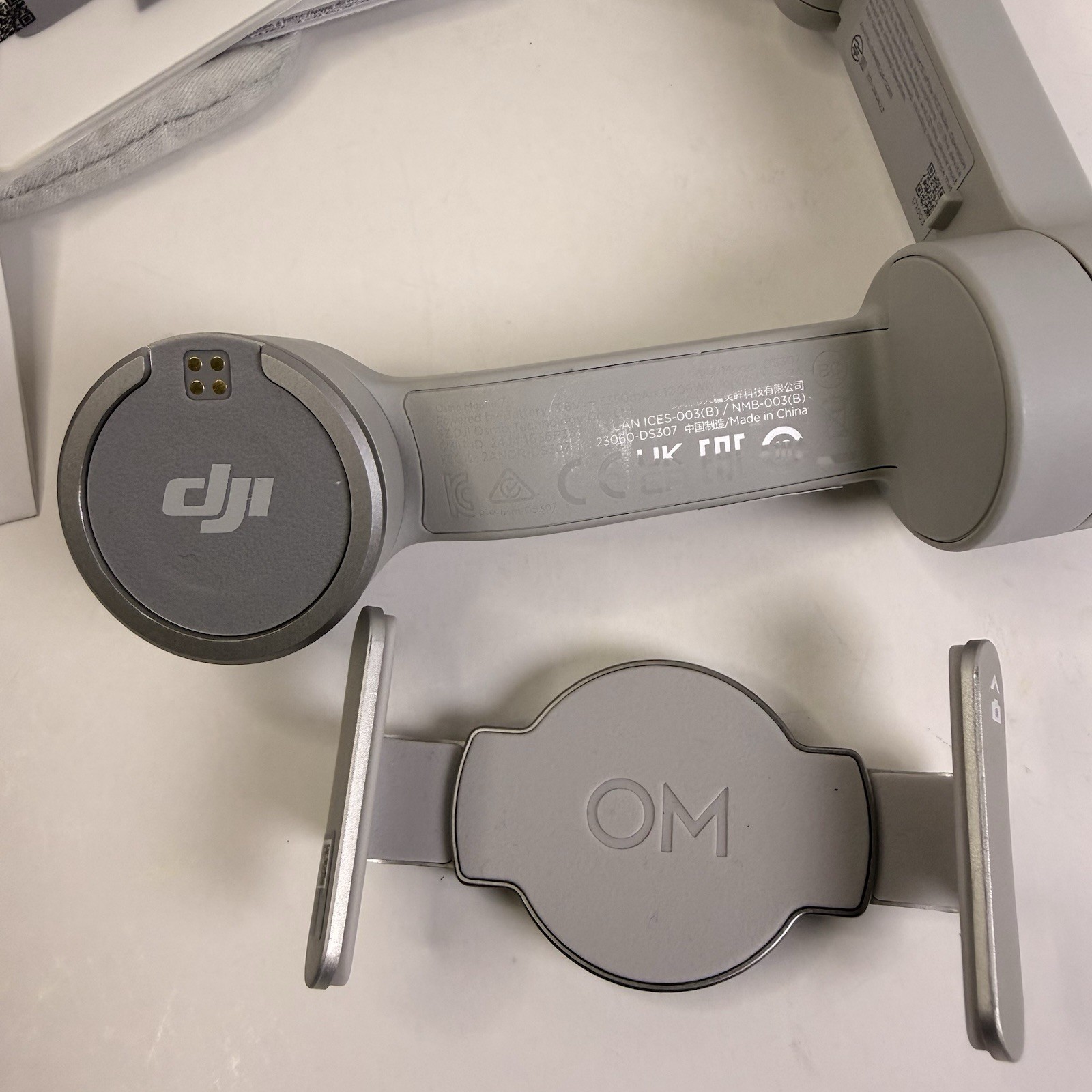 DJI Osmo Mobile 7 Smartphone Gimbal Stabilizer – Gray – Tested – w/ Box USED