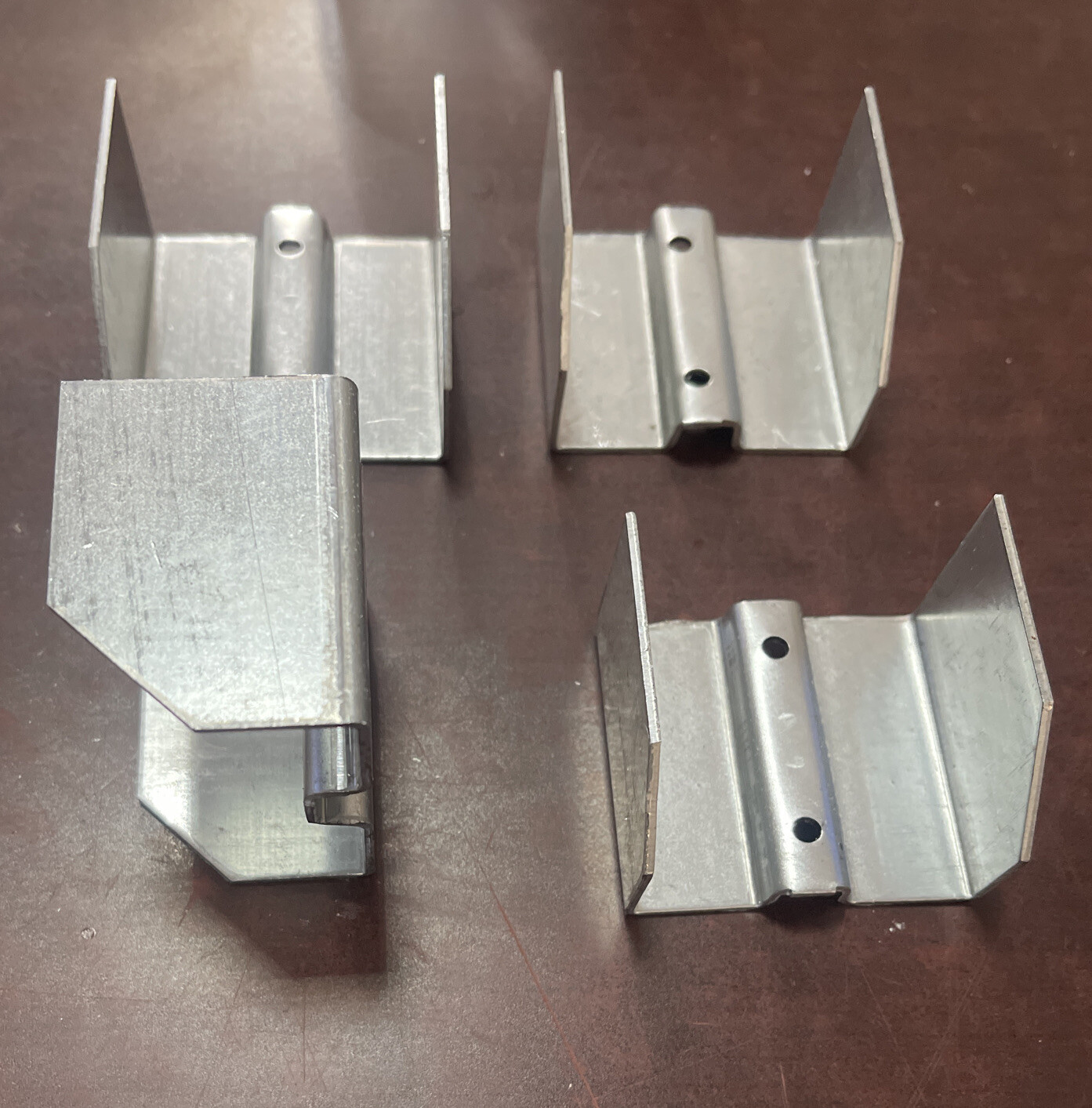 W Style Galvanized Bee Hives Pallet clips 4 Piece Pack