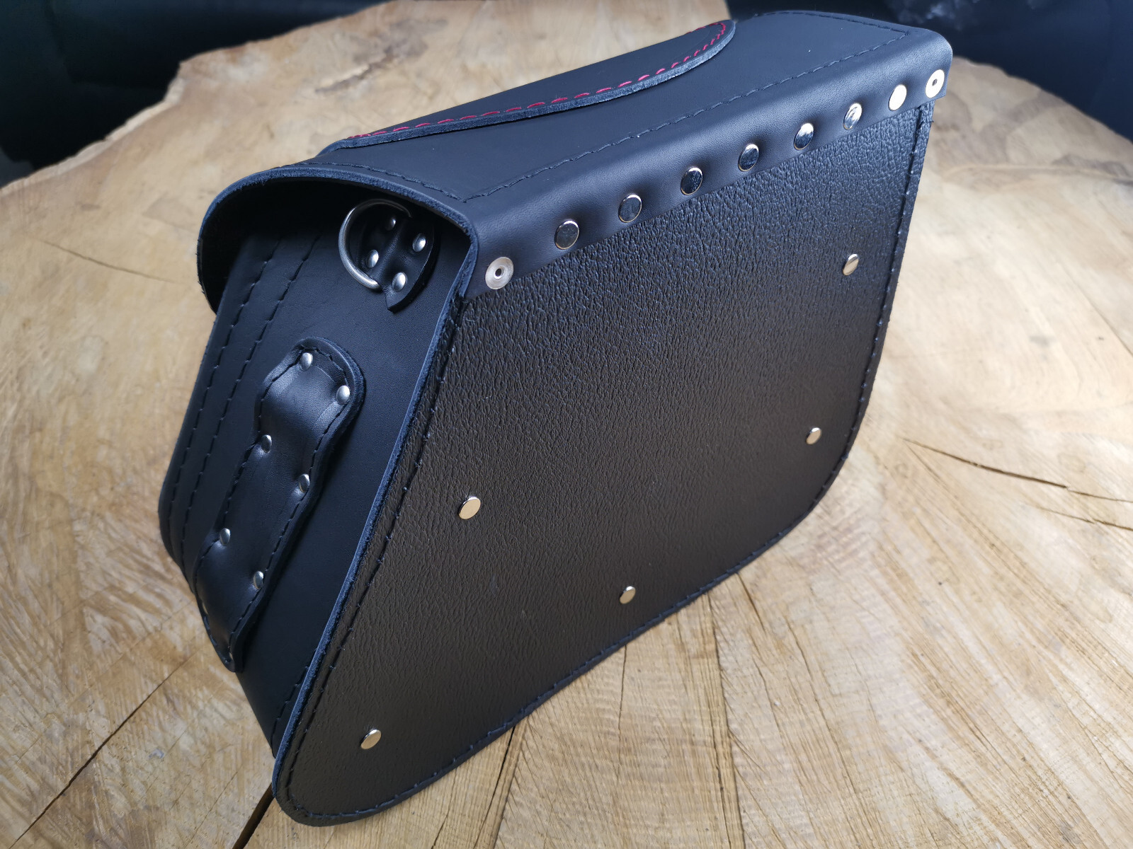 Sporty Skull Bag Suitable For Harley Davidson Sportster 883 48