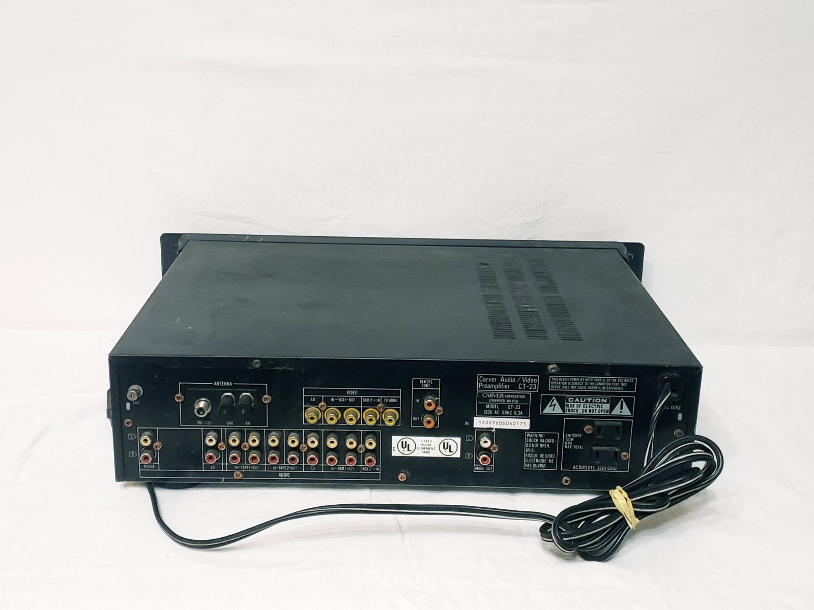 CARVER CT-23 PREAMPLIFIER TUNER WORKING NO REMOTE RACK MOUNT