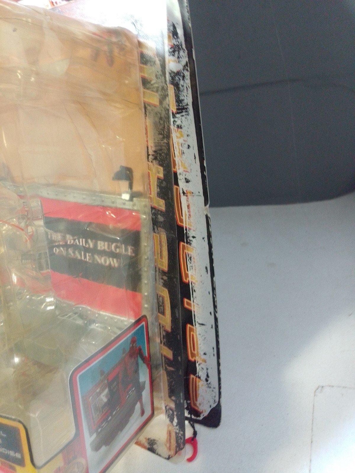 MARVEL Toybiz Spider-Man Movie Super Poseable Spiderman w/ Wall Base - OPEN Pckg