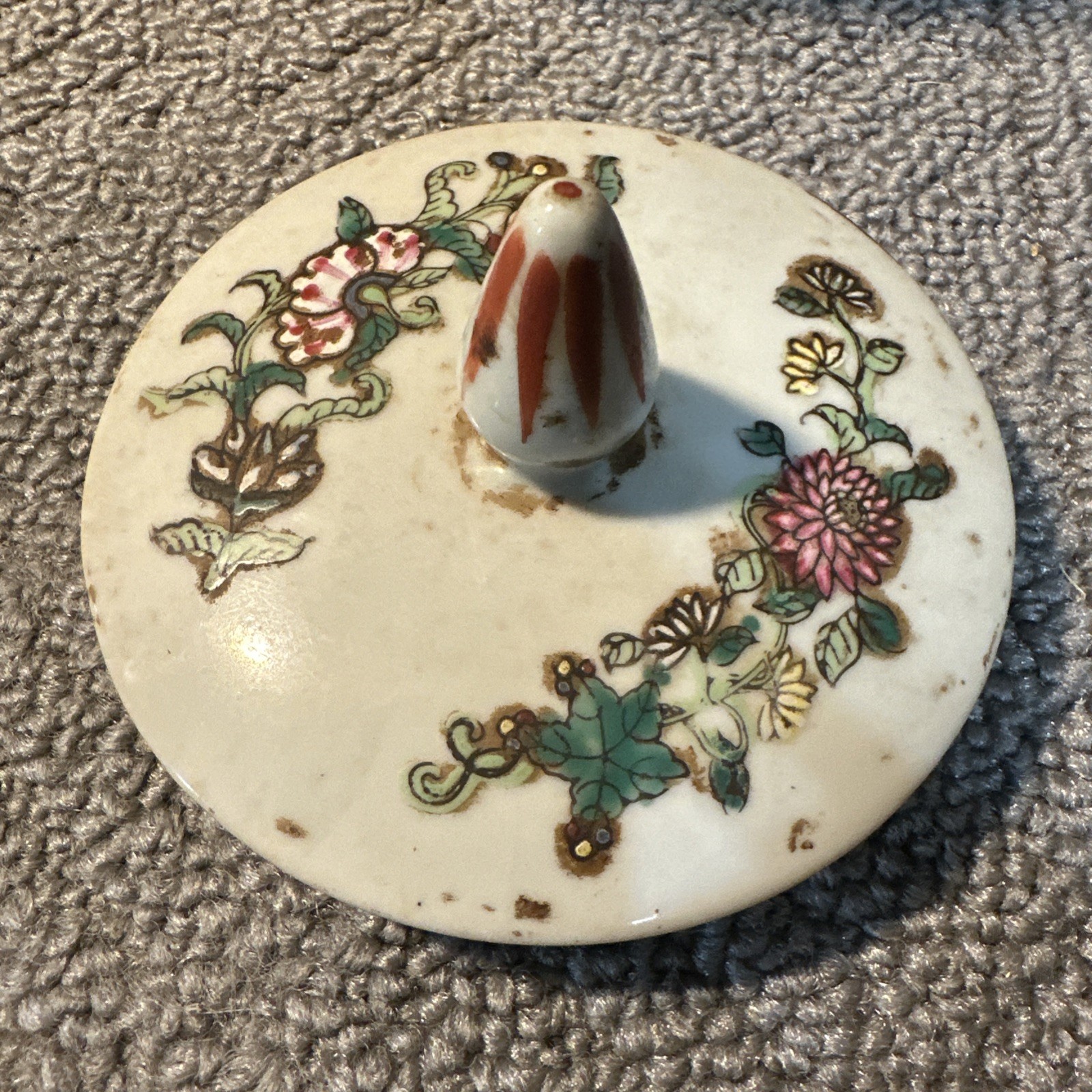 A Nicely Enameled Ginger Jar, Tongzhi Mark, Republic Period, Rooster &Hen Themed