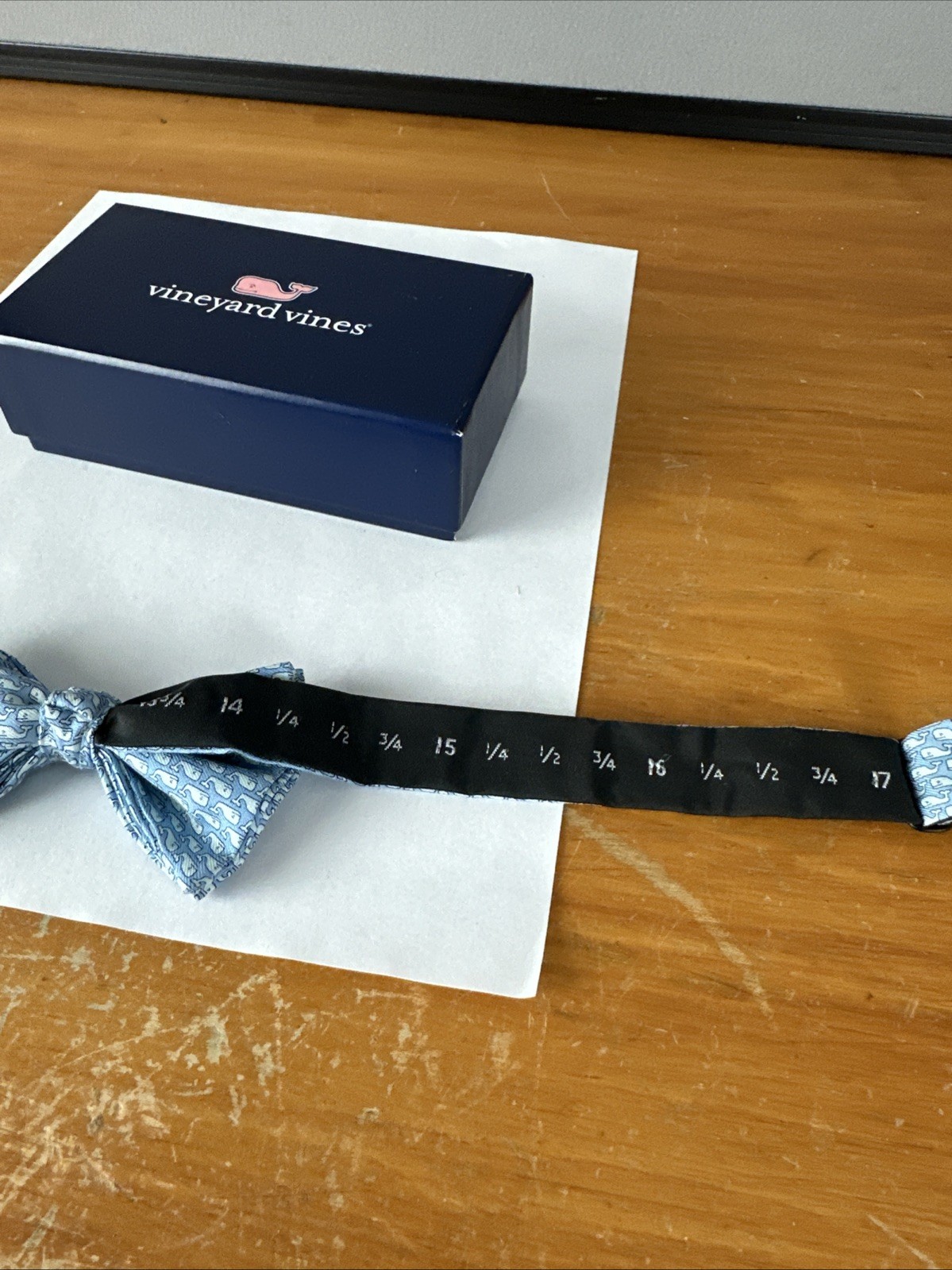 Vineyard Vines Boys Bow Tie Whale Logo Design Clip 100% Silk In Original Box