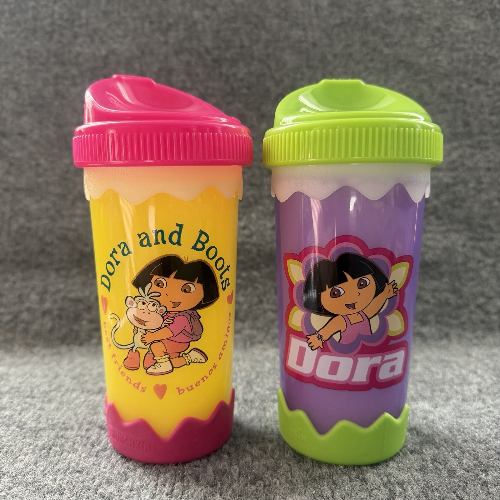 VTG Y2K 2003 Dora The Explorer/Boots Munchkin Healthflow 10fl Oz Sippy Cup LOT 2