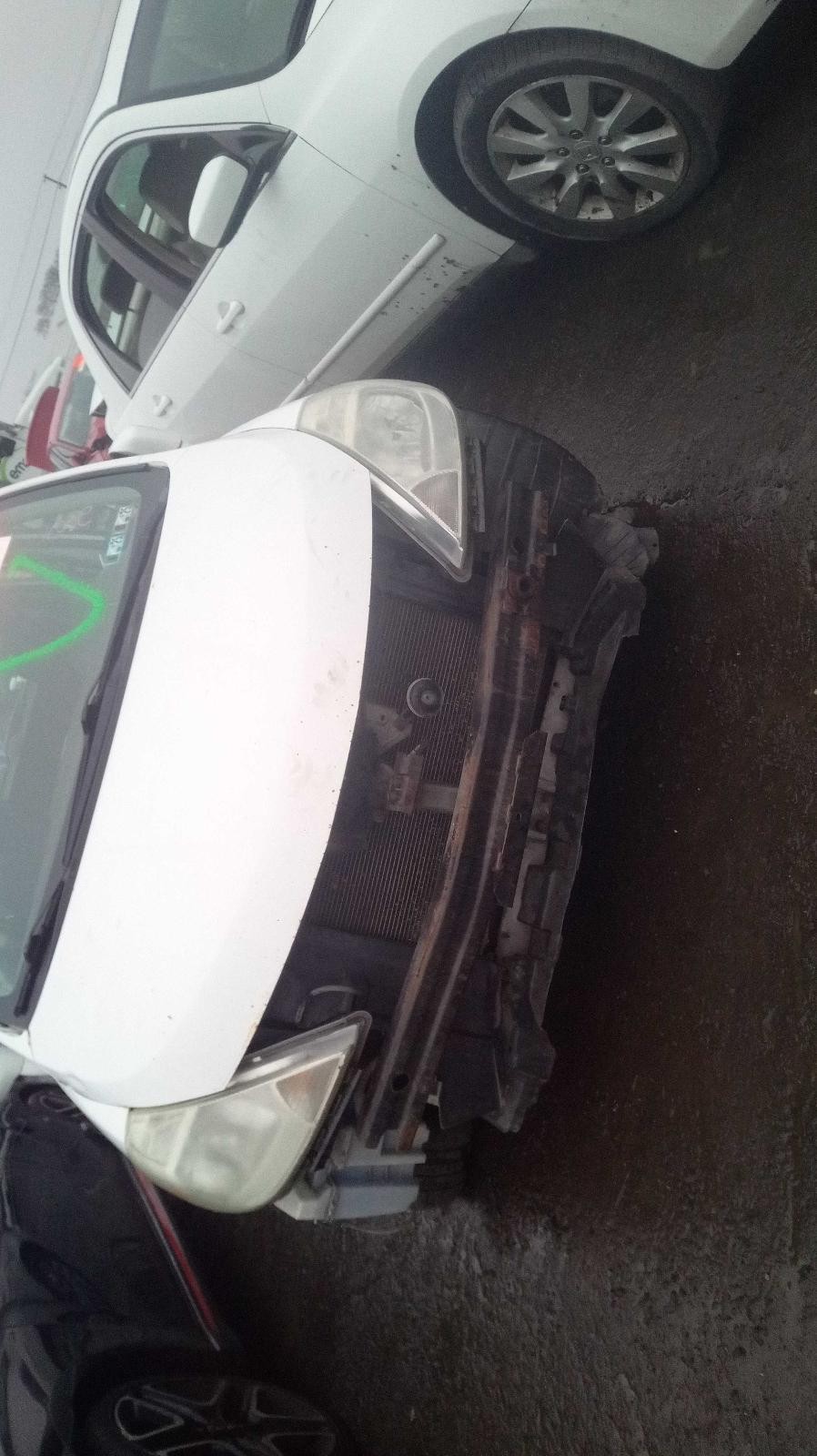 2010 Nissan Versa Automatic Transmission Assembly OEM 368K Miles FWD