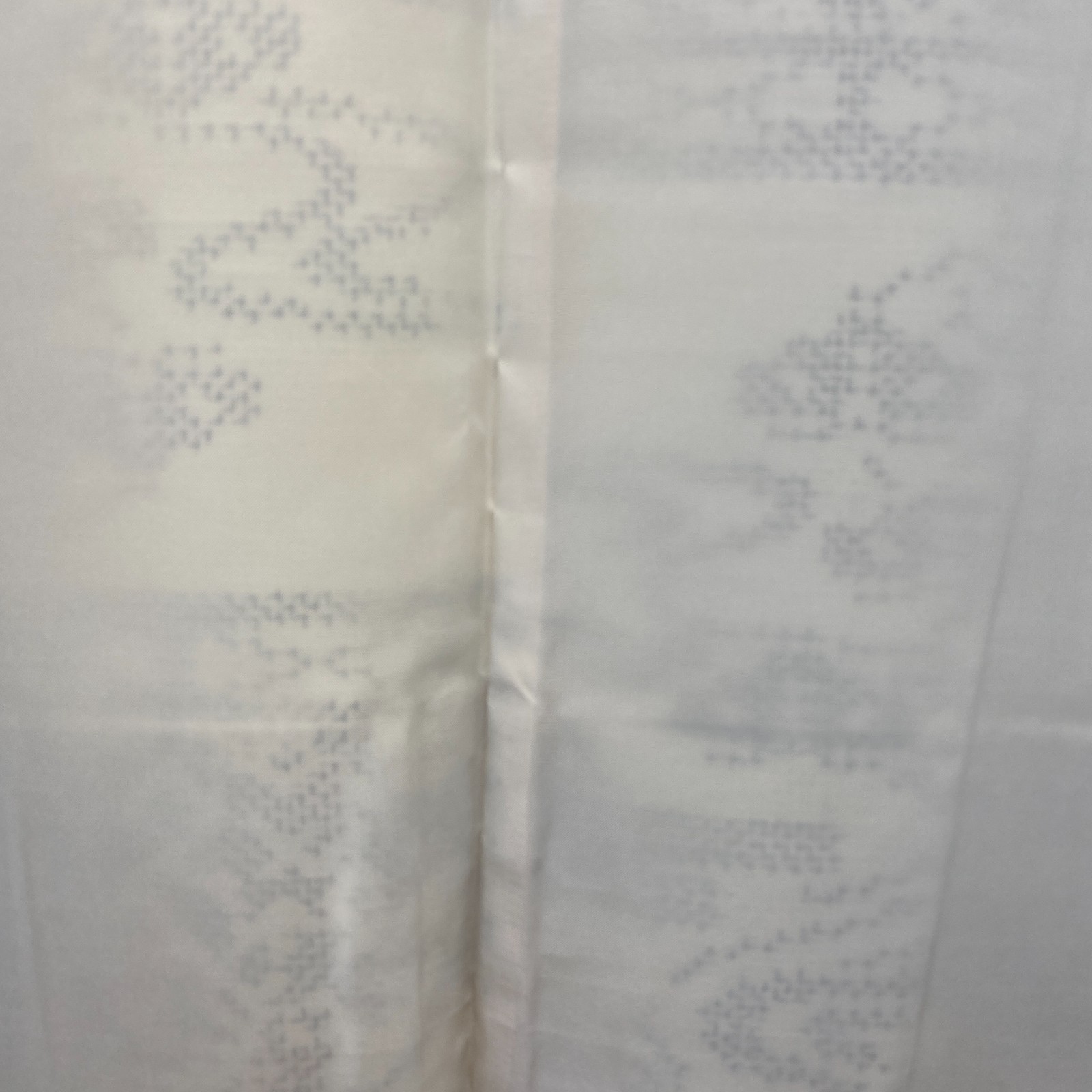 Japanese Vintage Kimono Silk White Oshima Traditional Authentic Length 61 in
