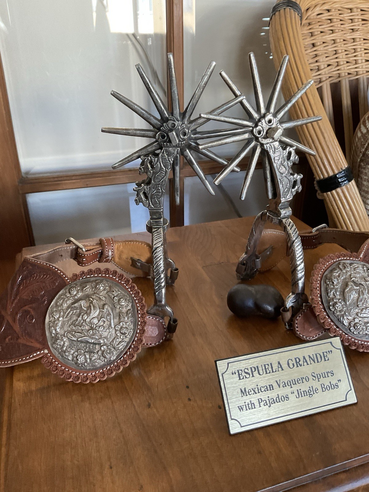 ANTIQUE RARE MEXICAN SPURS