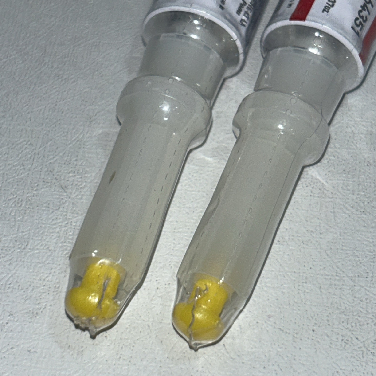 2 Sealed Beauty Secrets Nail Glue, Drip & Clog Proof