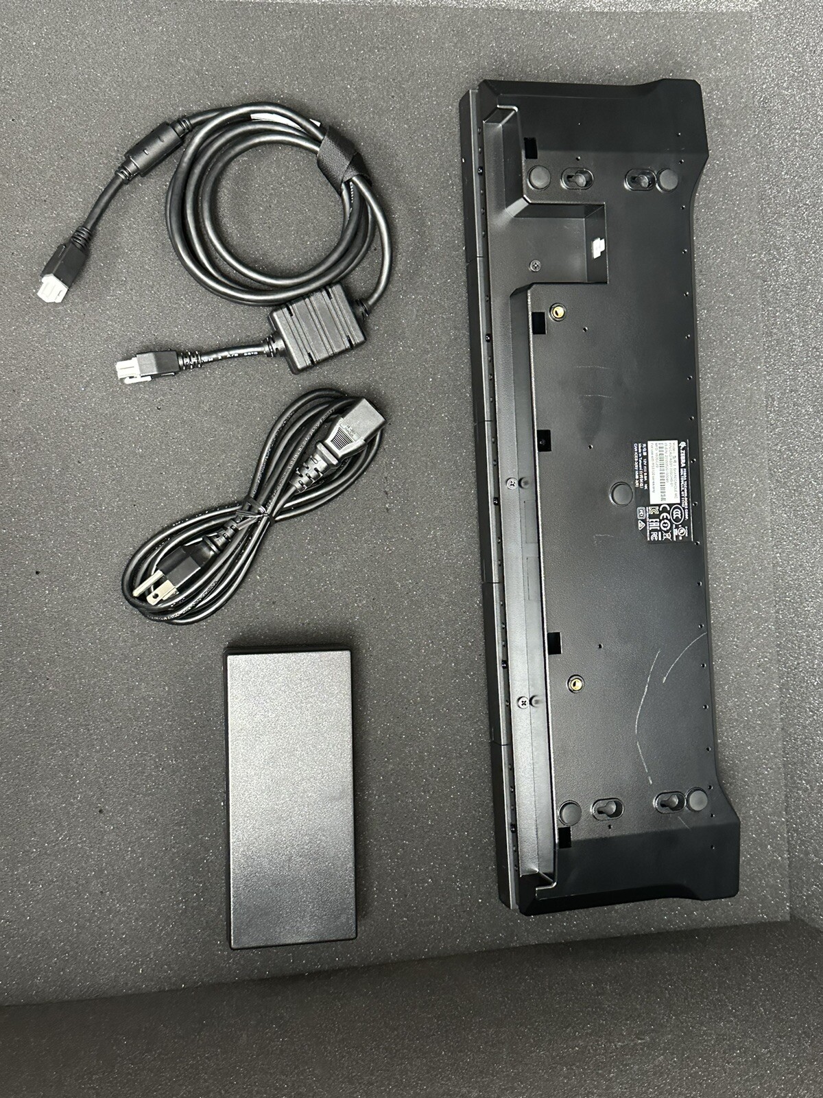 ZEBRA CHARGER SHARECRADLE for RS5100 CRD-RS51-20SCHG-01 20-SLOT w/Power Adapter