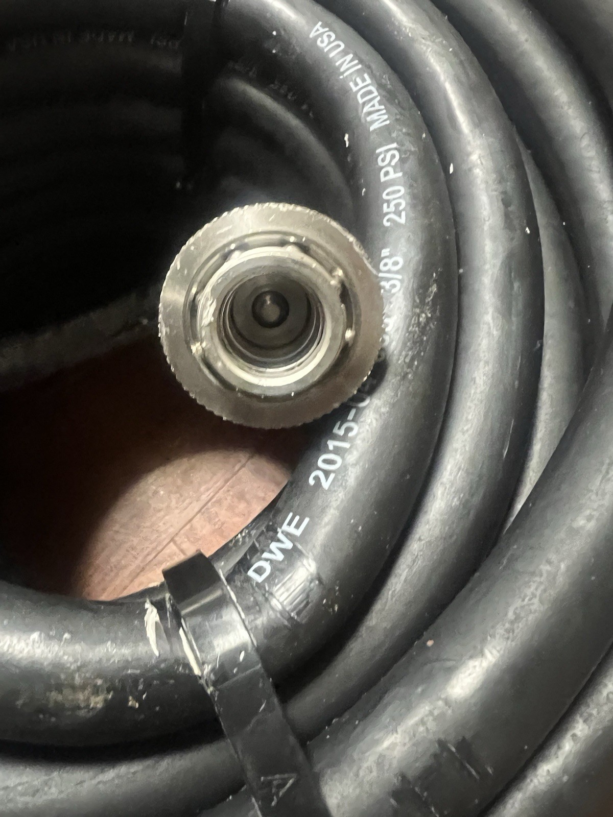 DWE 100’ Breathing Air Hose 250 PSI 3/8" w/ PARKER Quick-Connect SS Fittings NEW