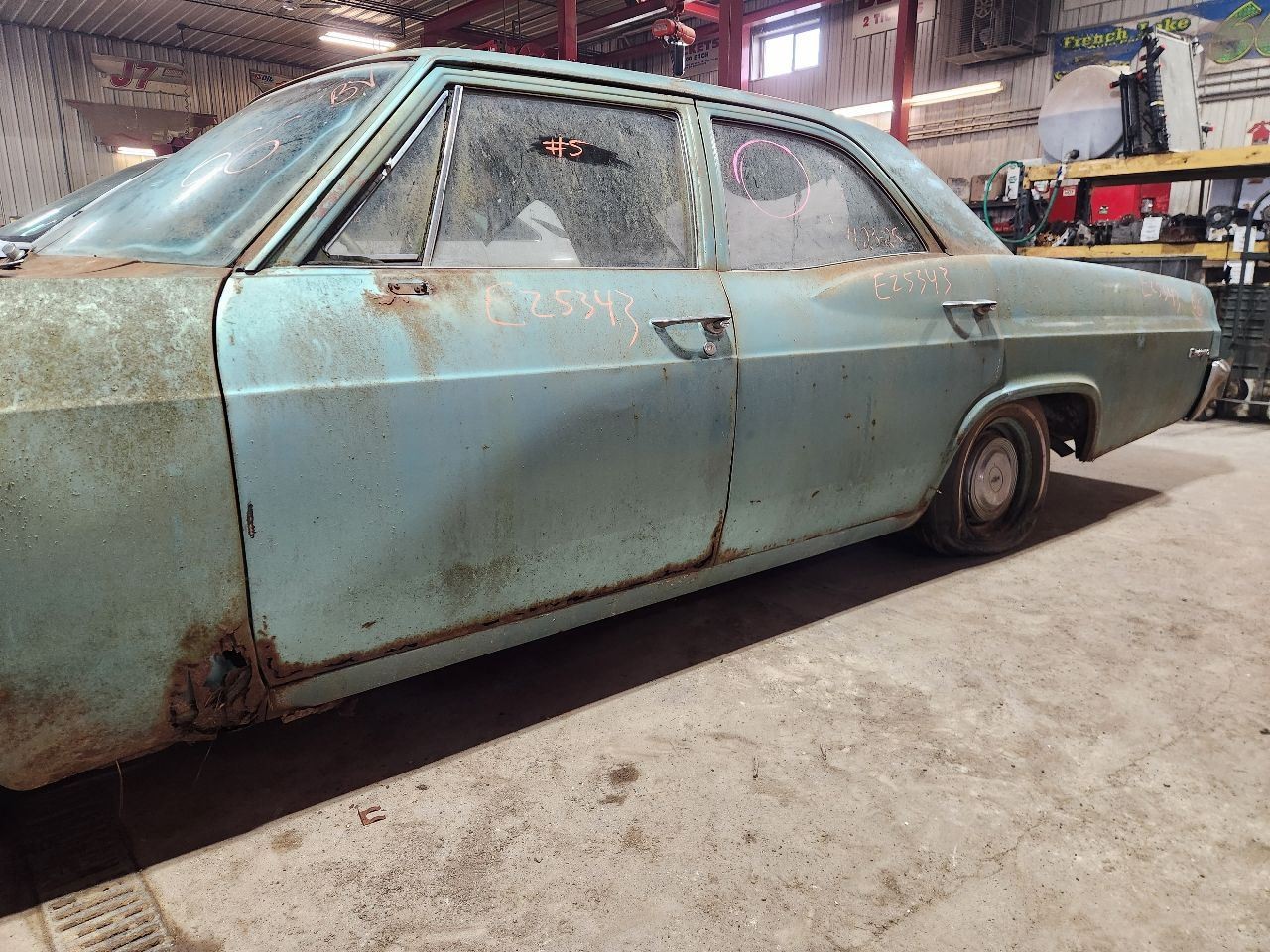 Manual Transmission 3 Speed 6-250 Fits 1966 CHEVROLET BISCAYNE 1325865