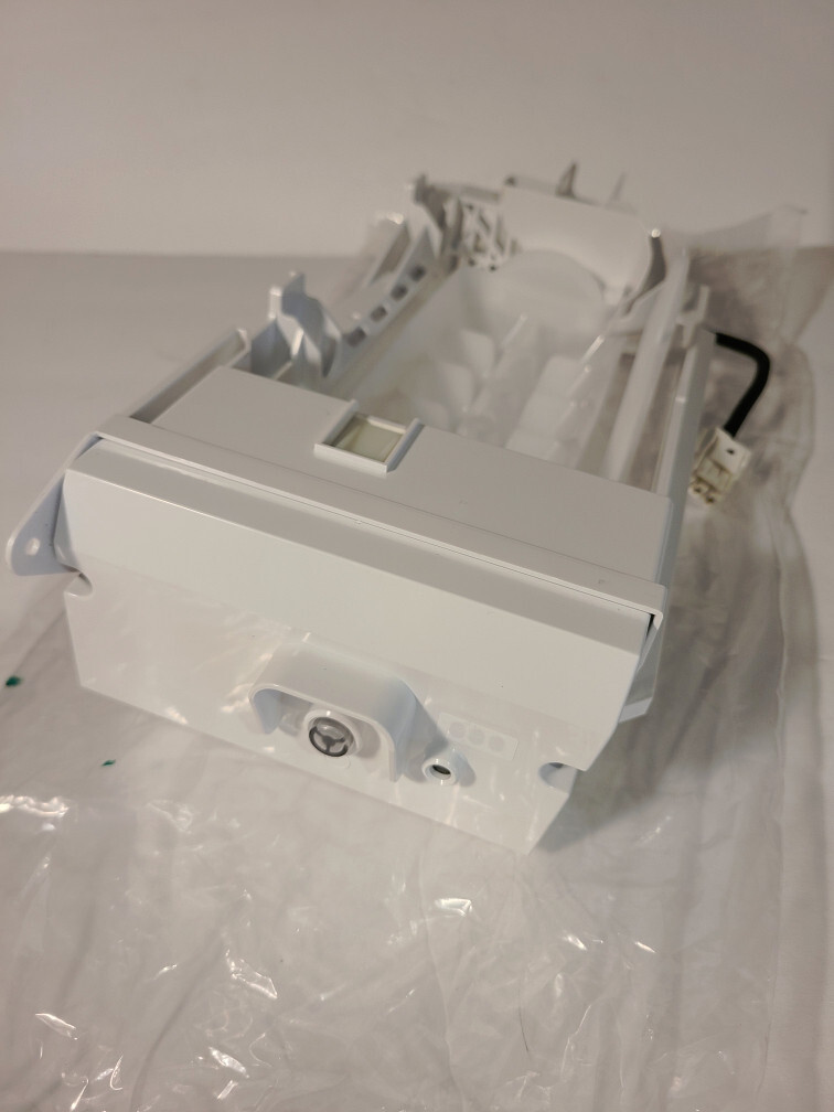 GENUINE Frigidaire 5304532555 5304532554 Refrigerator Replacement Ice Maker