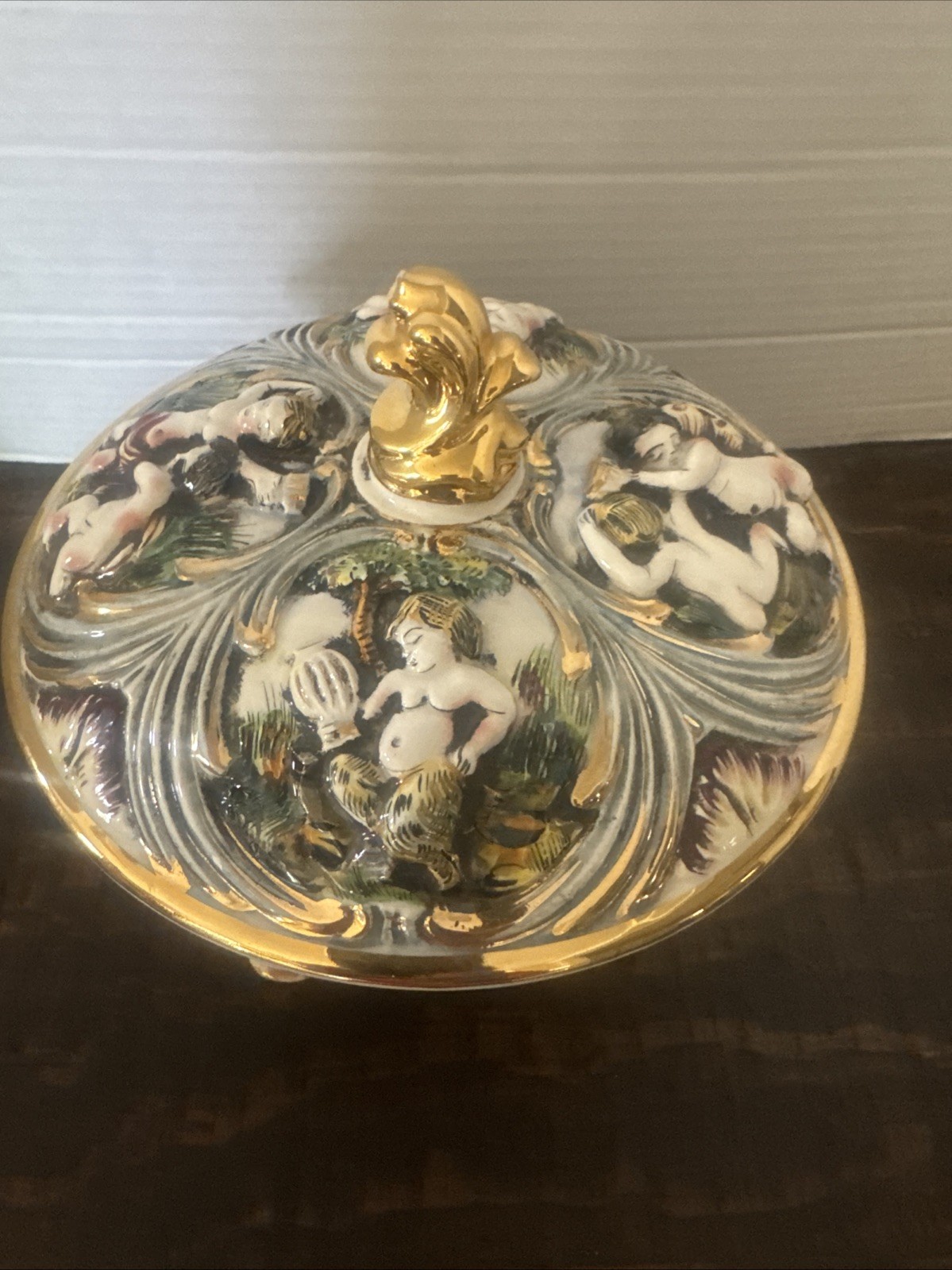 Capodimonte Porcelain Cherubs Putti Candy Dish Bowl Lidded Footed Italy