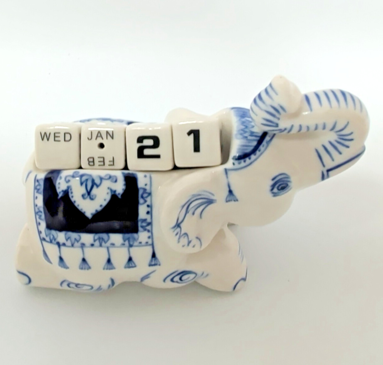 Ceramic ELEPHANT w/ PERPETUAL CALENDAR Blue Thailand - 3.5" Long x 2.5" Tall