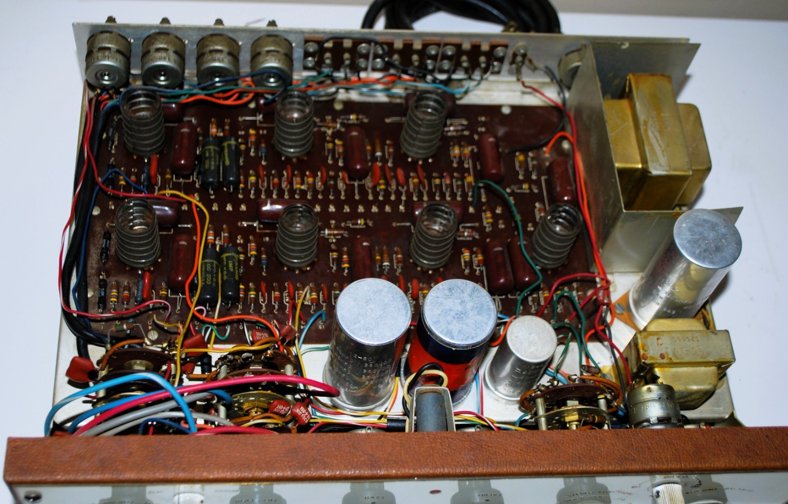 VINTAGE LAFAYETTE KT-600 STEREO MASTER CONTROL CENTER PREAMP TUBE PREAMPLIFIER