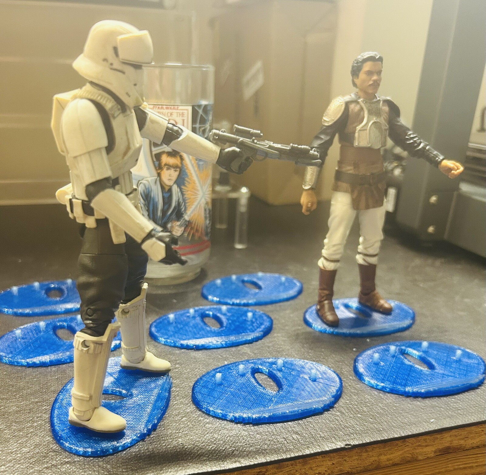 Premium Action figure stands 6 inch Black Series Star Wars. 24 Pack